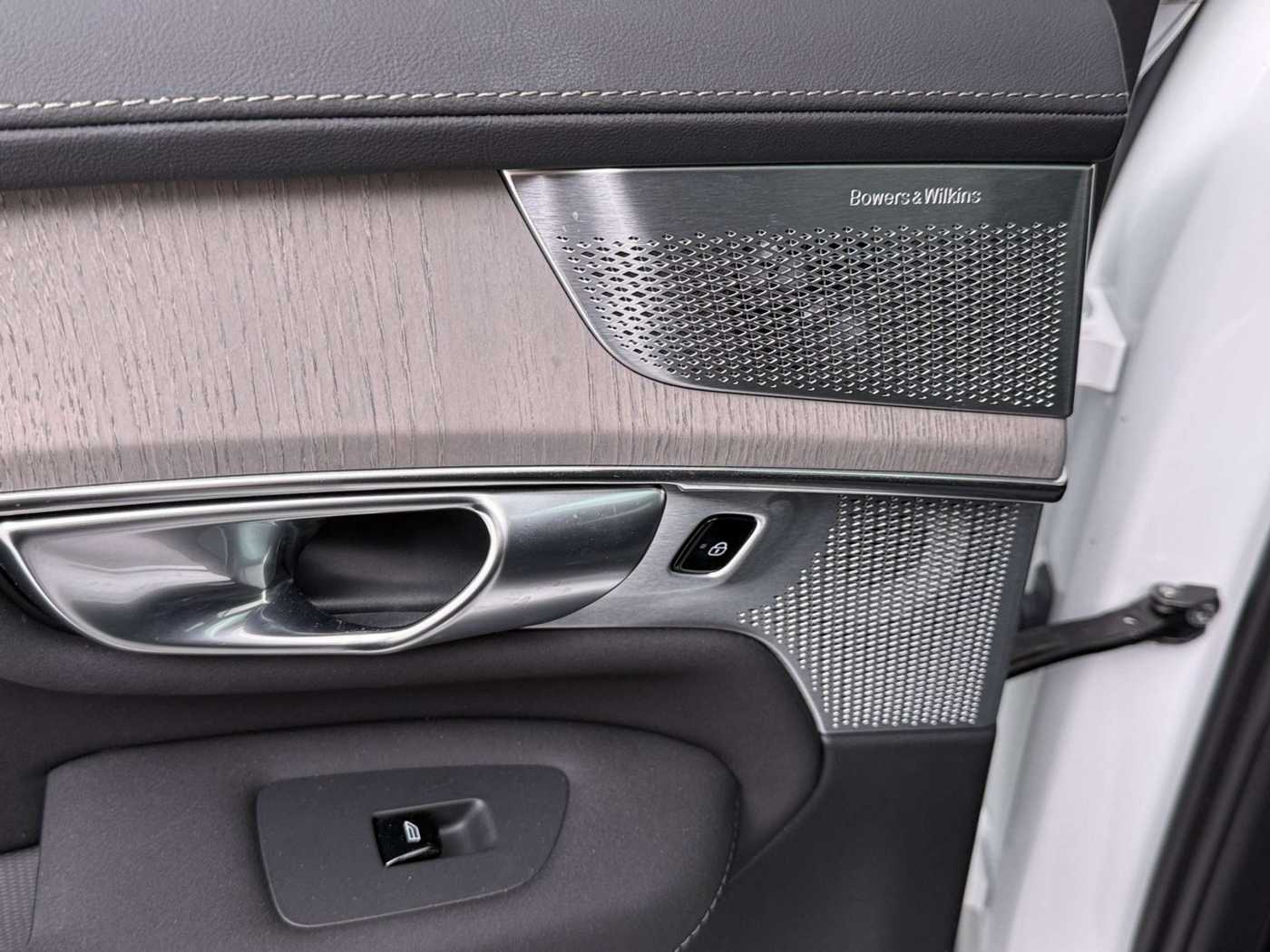 Volvo XC90 – Bild 16