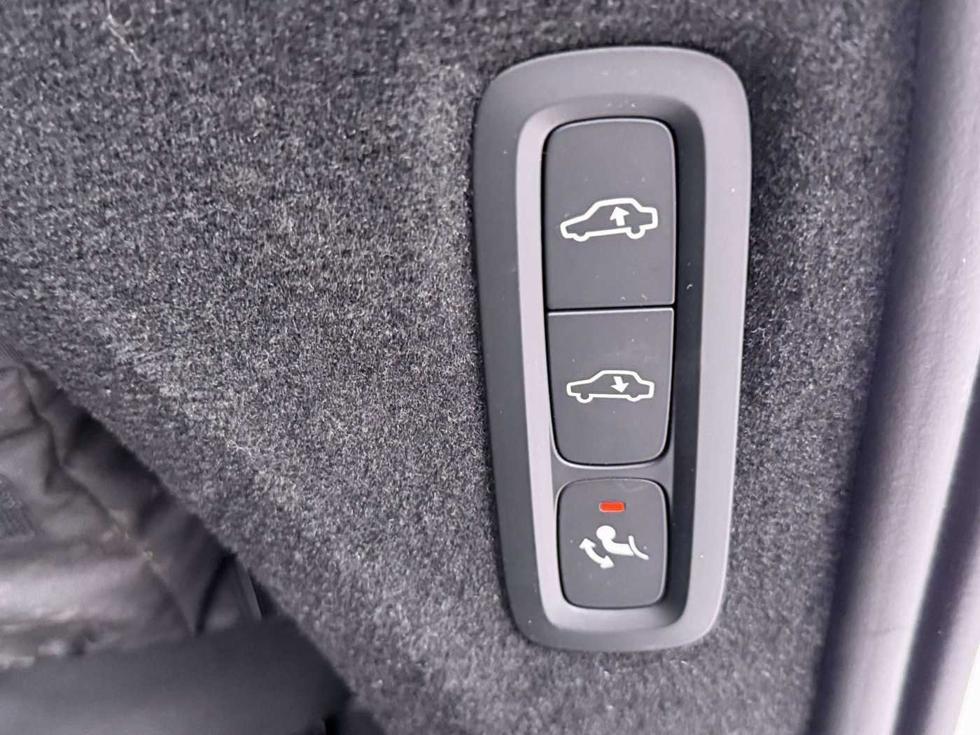 Volvo XC90 – Bild 21