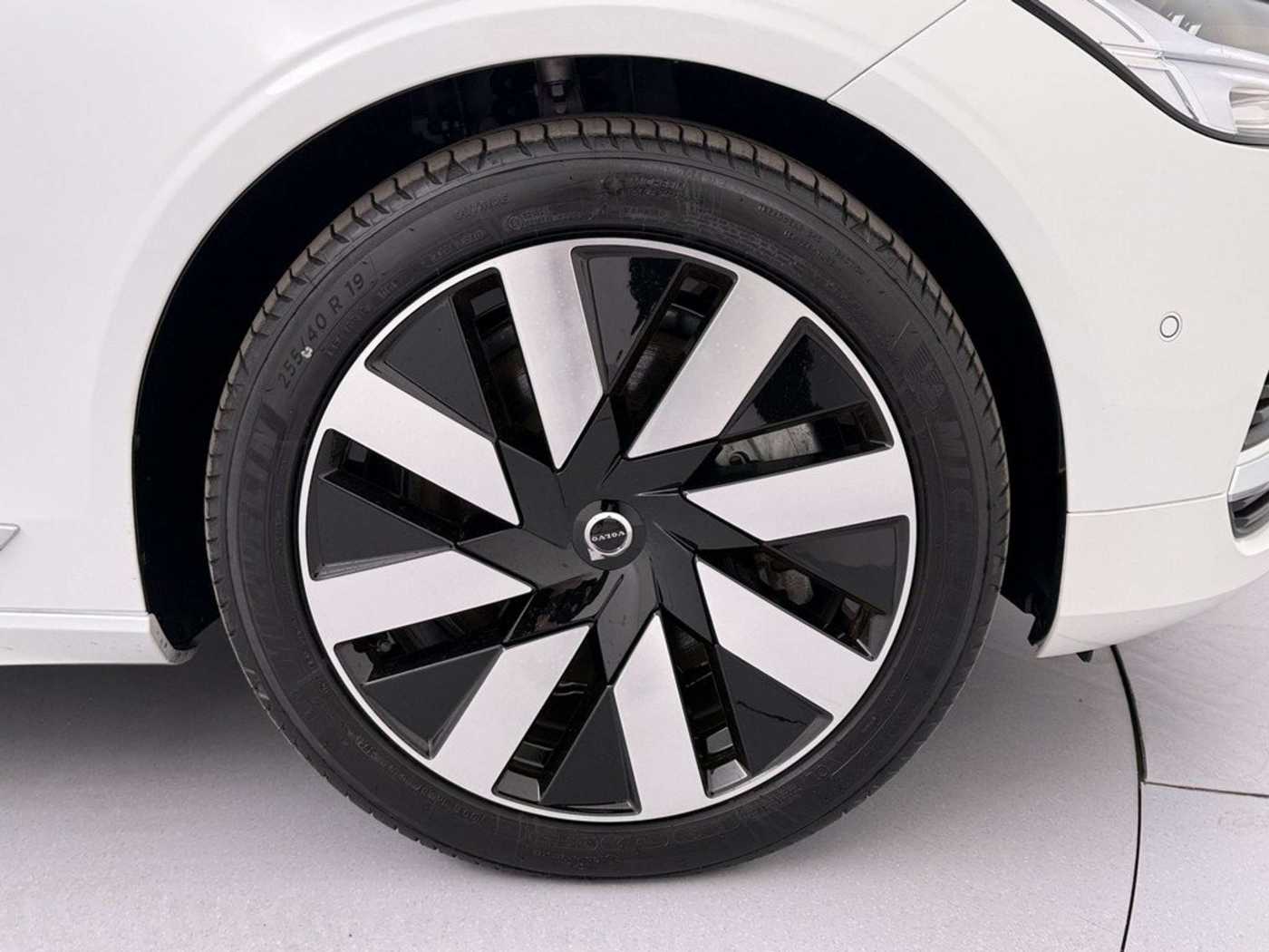 Volvo V90 – Bild 12