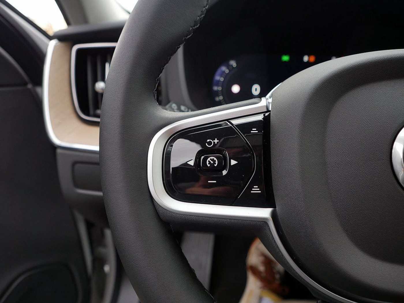Volvo XC60 – Bild 25