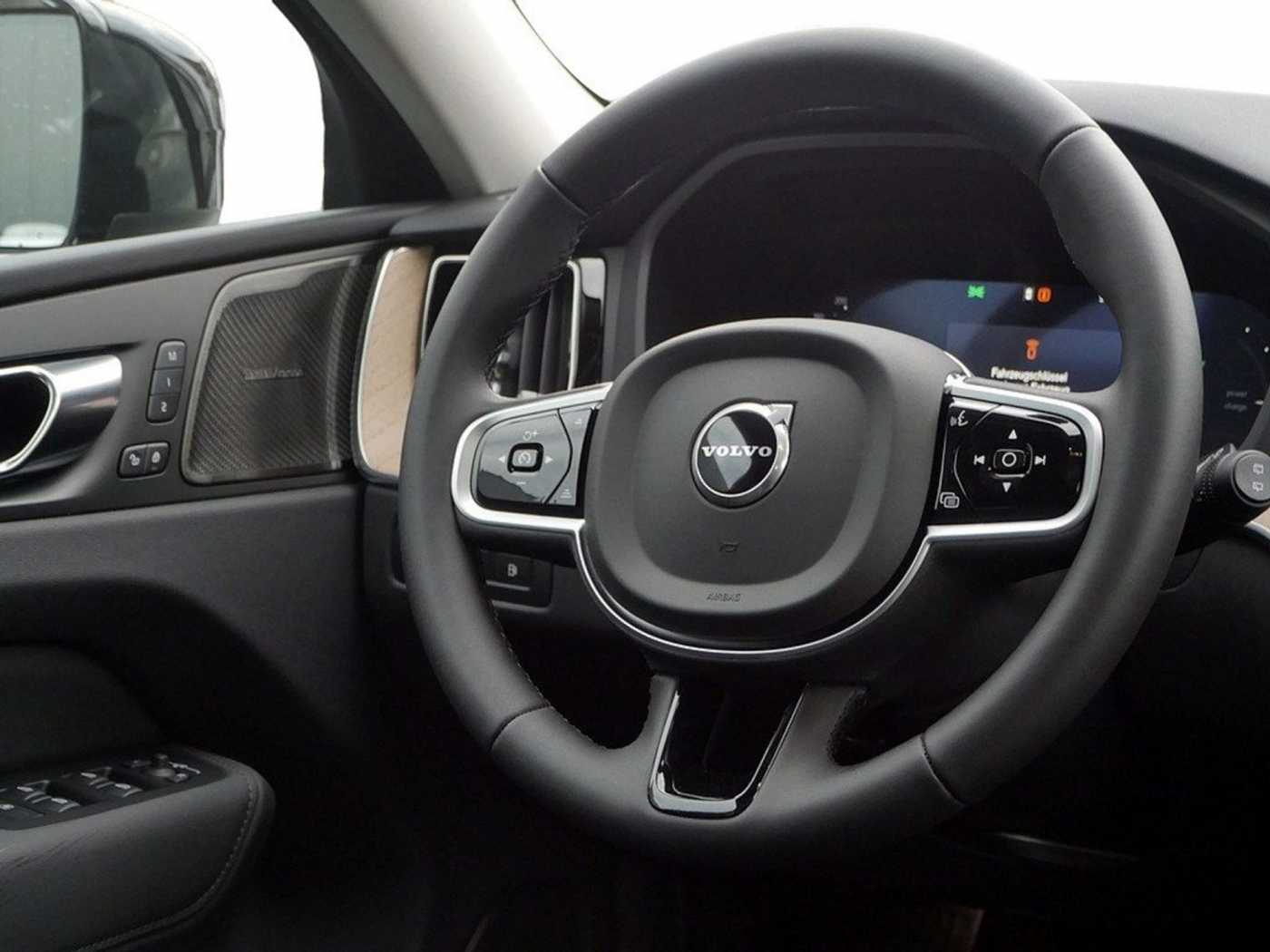 Volvo XC60 – Bild 8