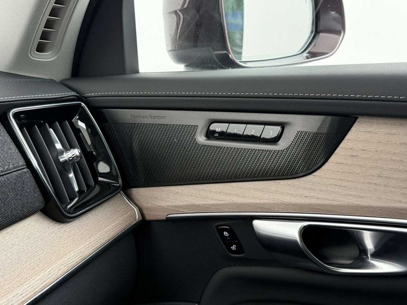 Volvo XC90 – Bild 37
