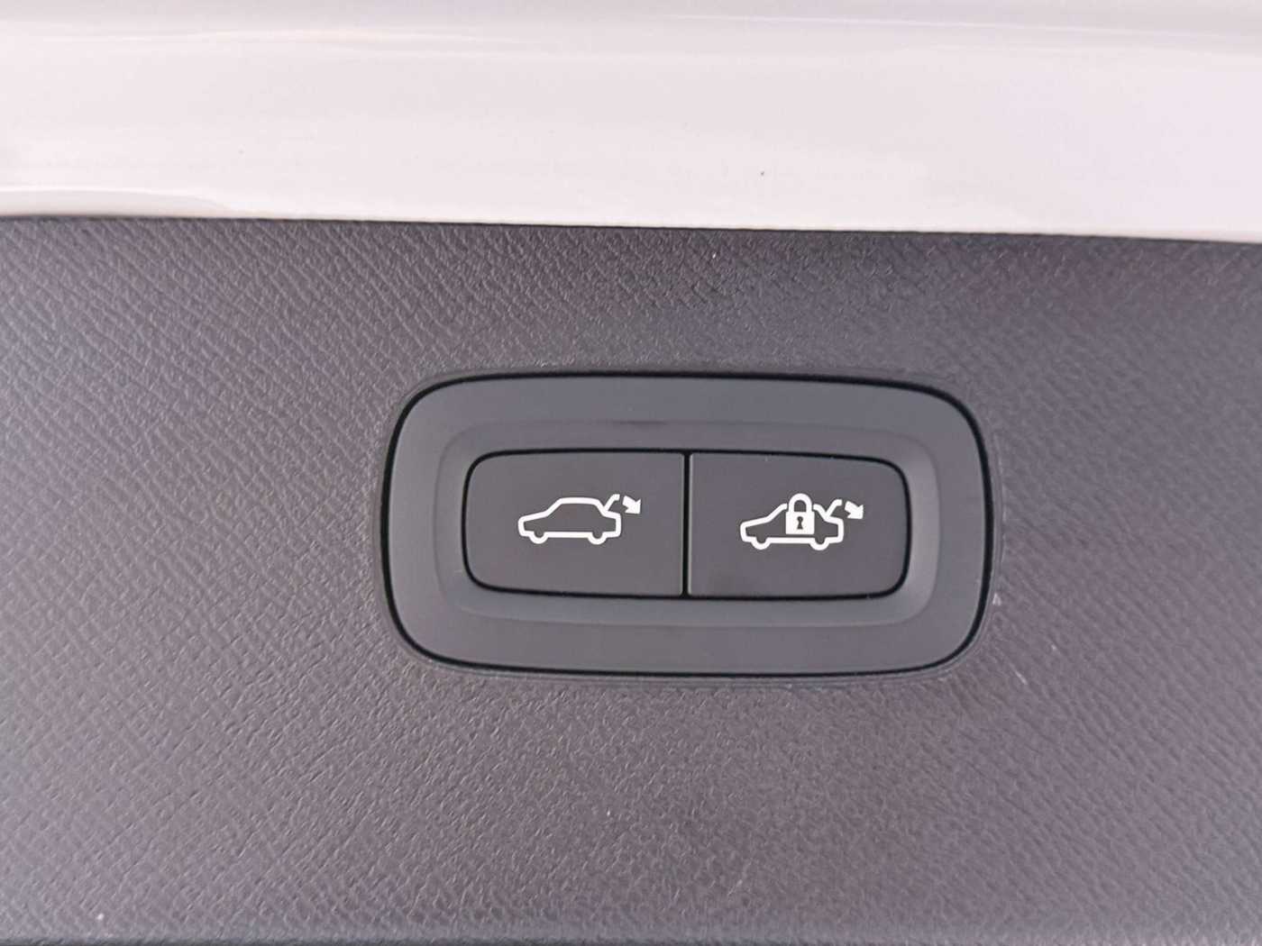 Volvo XC90 – Bild 20