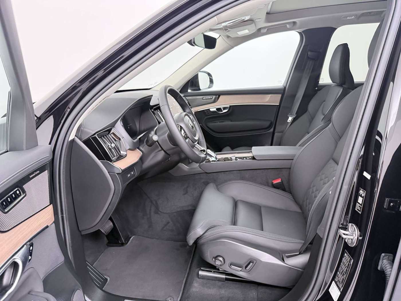 Volvo XC90 – Bild 12