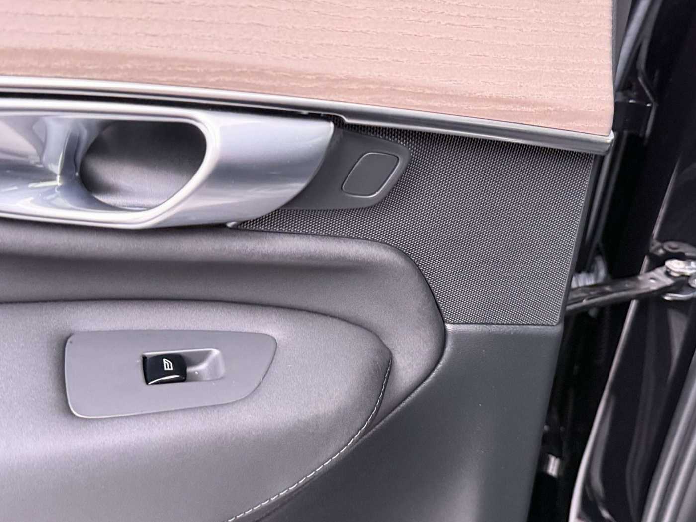 Volvo XC90 – Bild 16