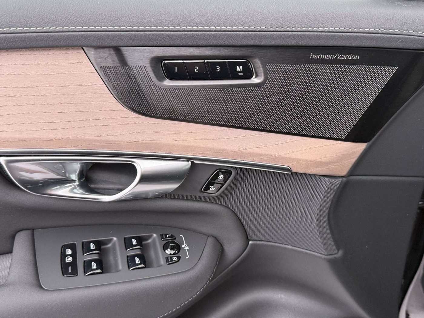 Volvo XC90 – Bild 13