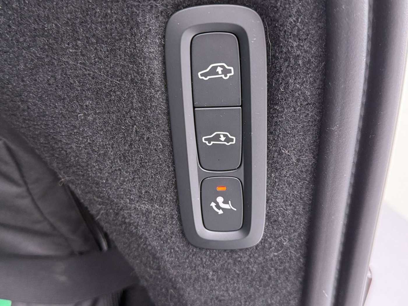 Volvo XC90 – Bild 21