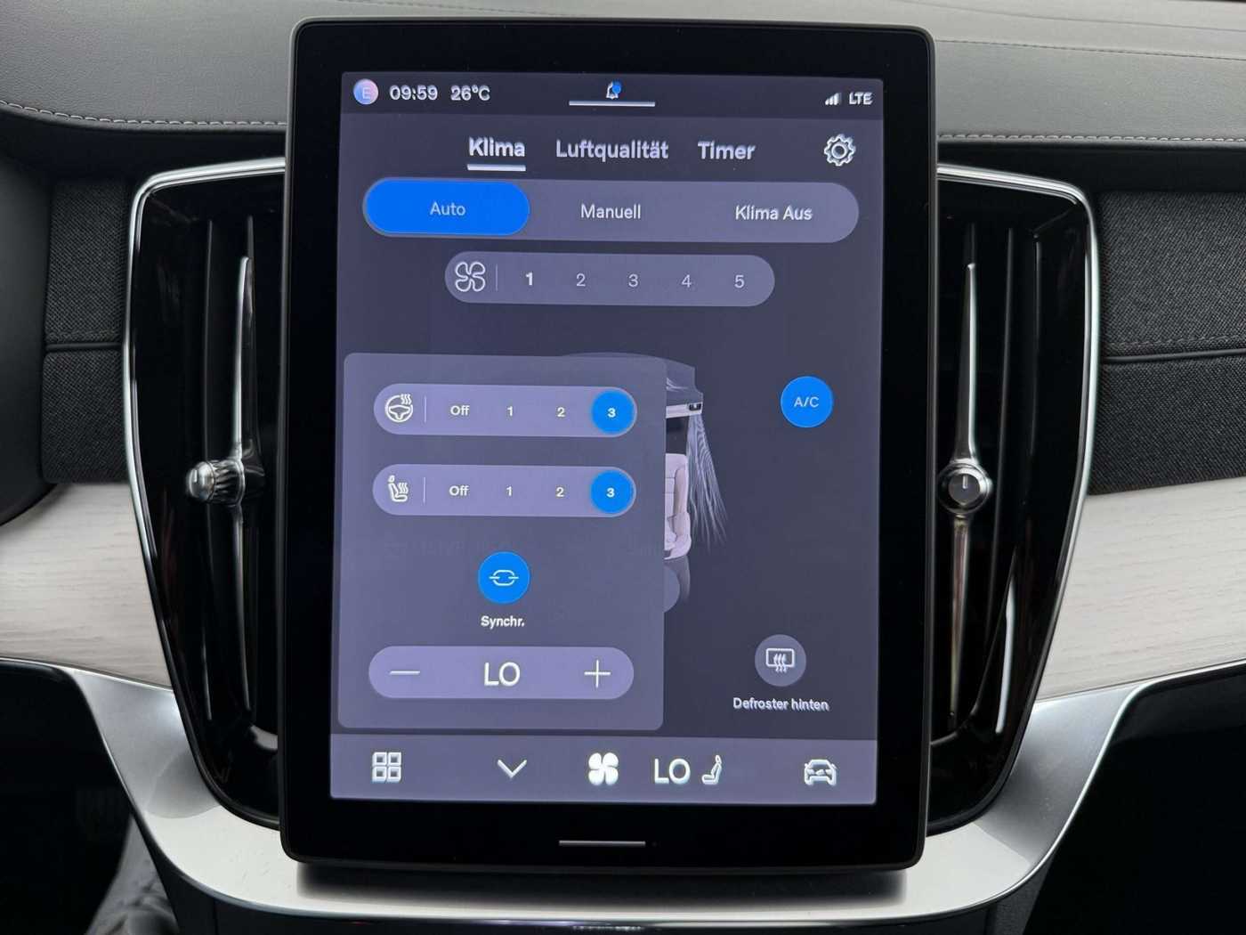 Volvo XC90 – Bild 12