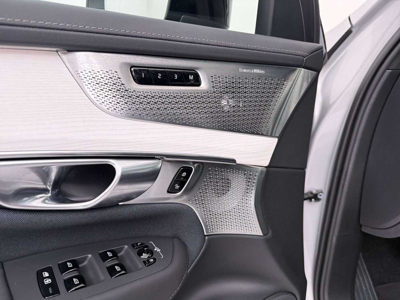Volvo XC90 – Bild 18