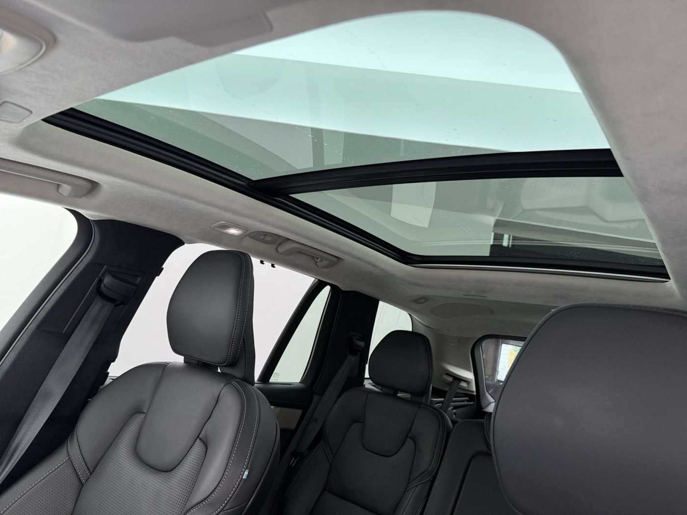 Volvo XC90 – Bild 22