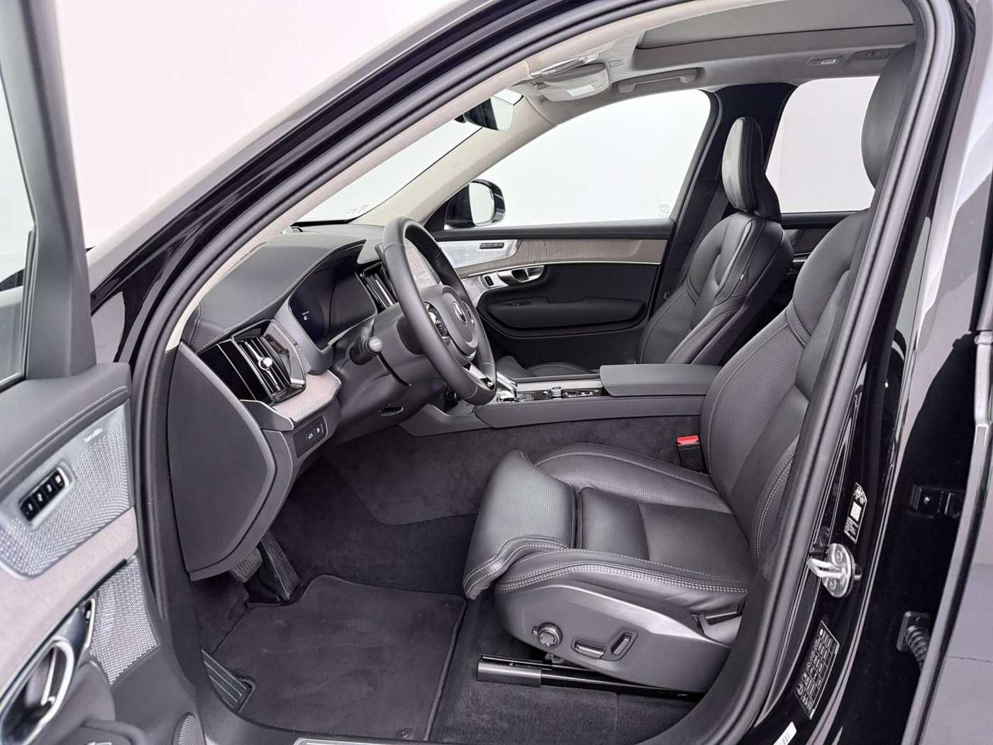 Volvo XC90 – Bild 12