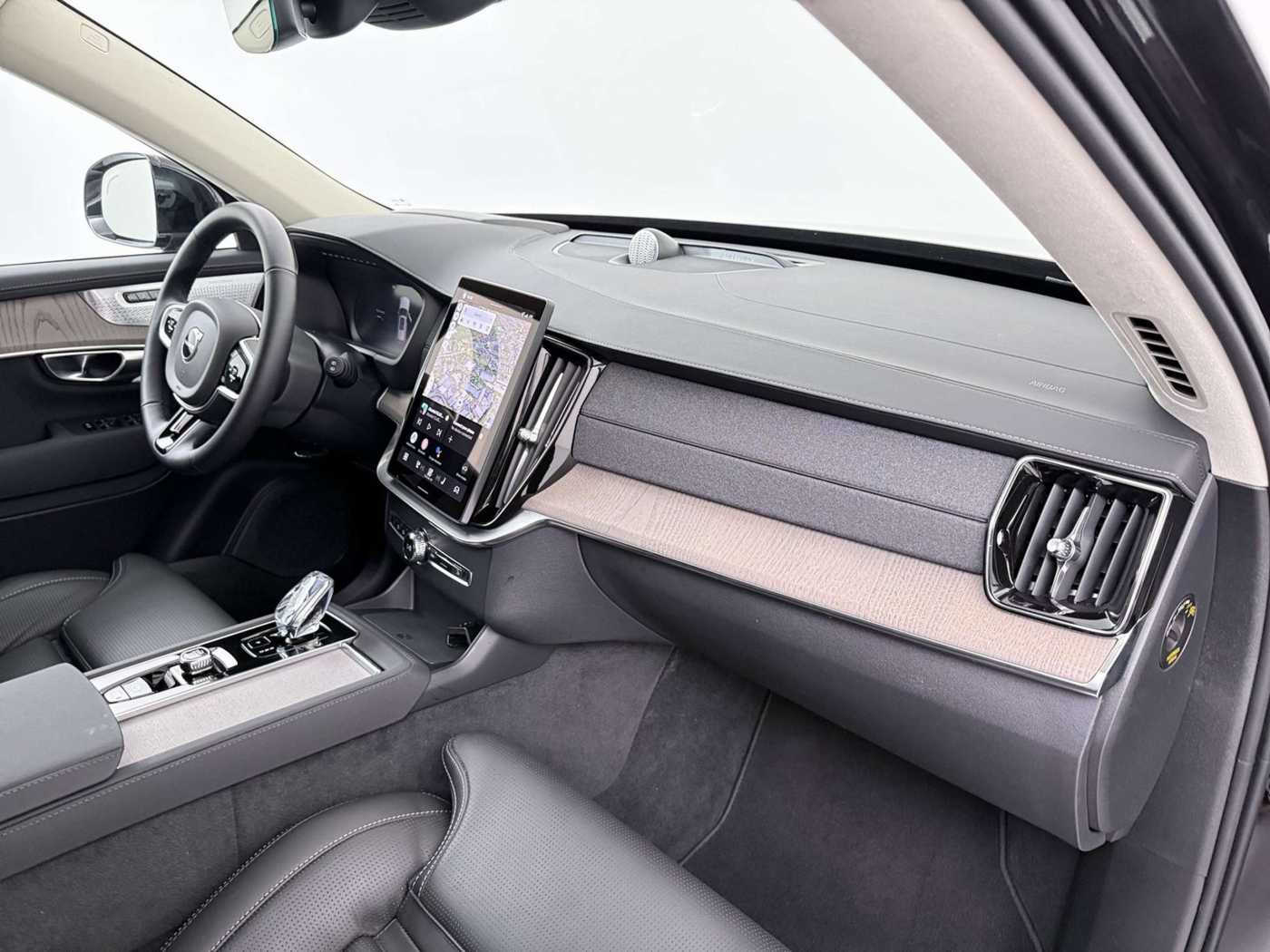 Volvo XC90 – Bild 32