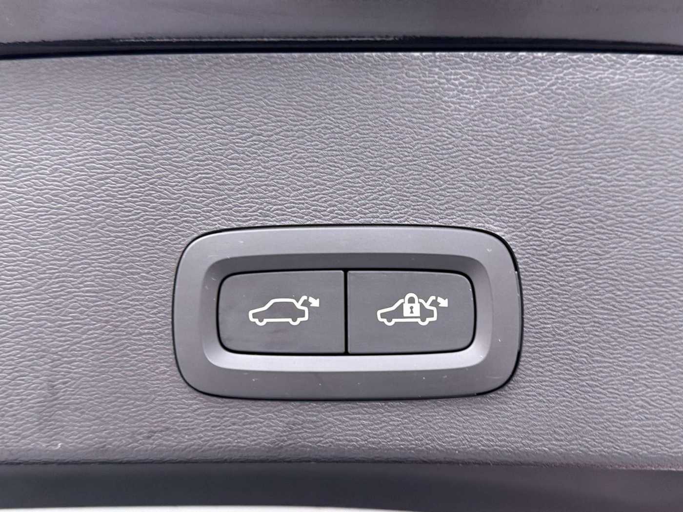 Volvo XC40 – Bild 18