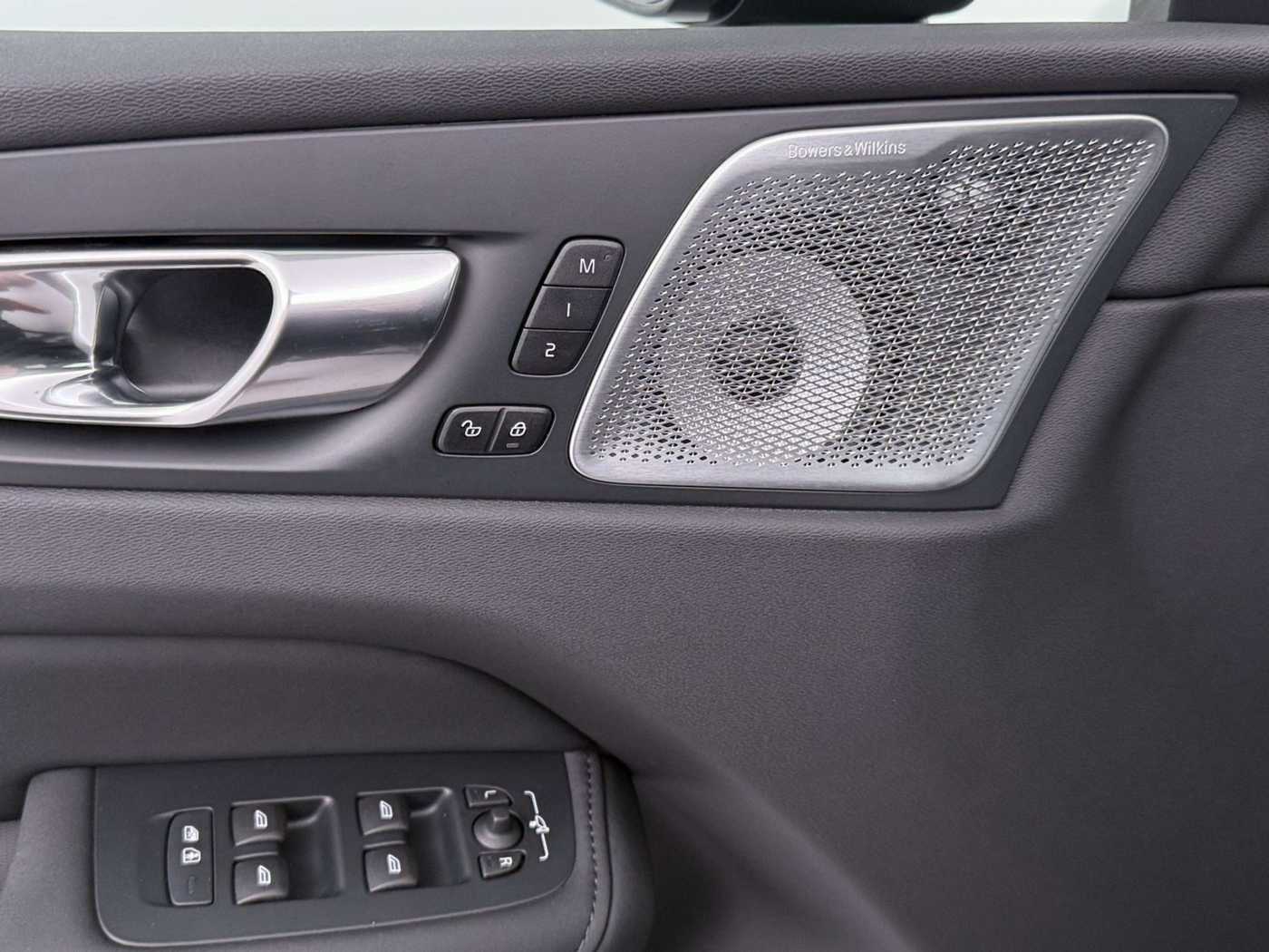 Volvo XC60 – Bild 13