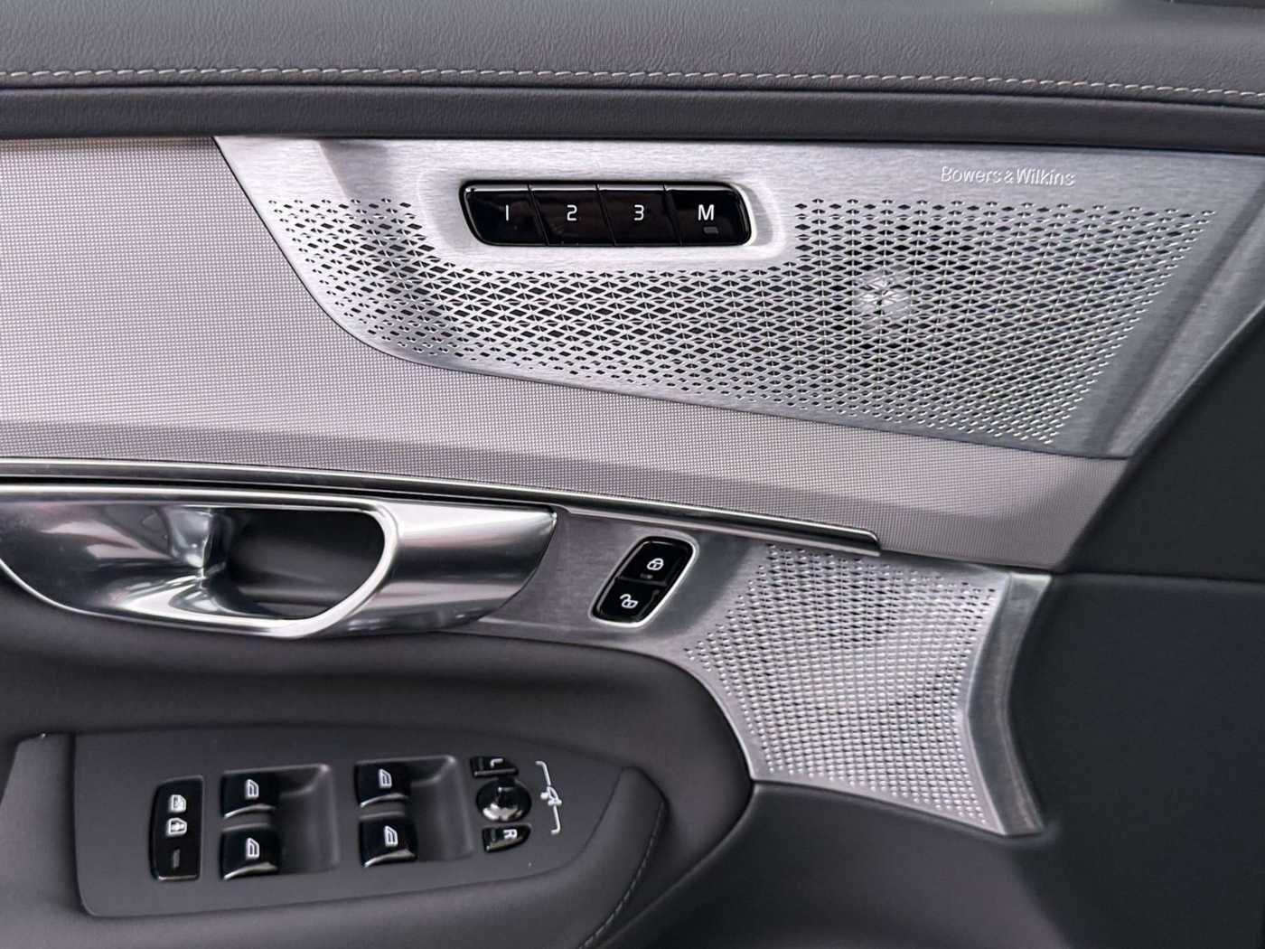 Volvo XC90 – Bild 13