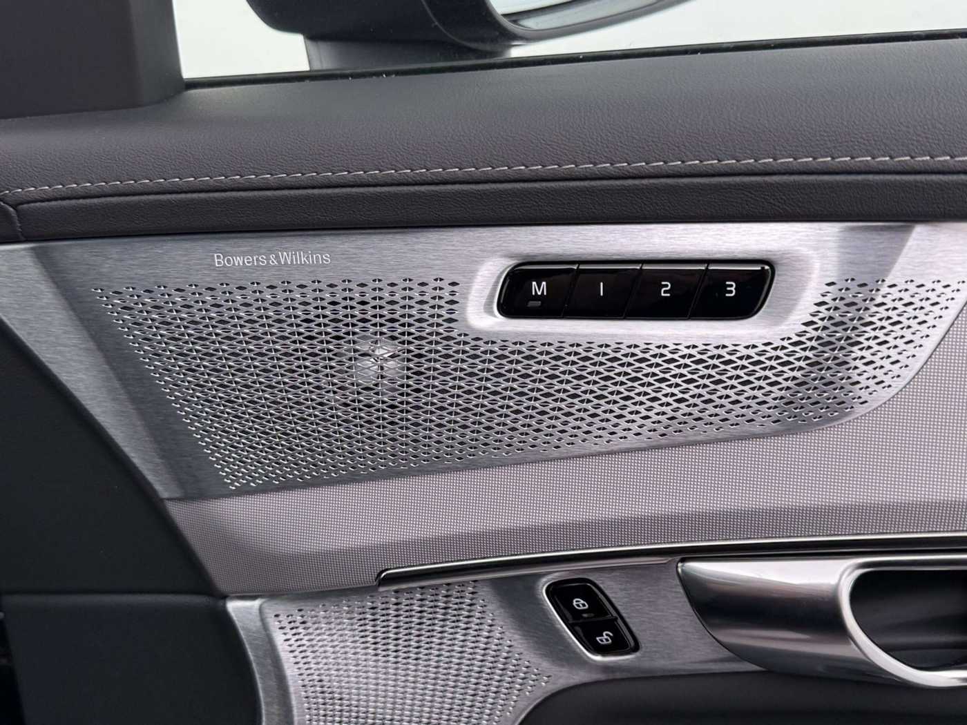 Volvo XC90 – Bild 30