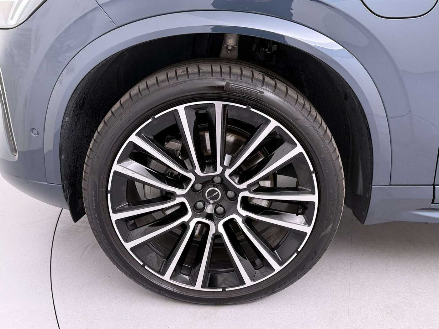 Volvo XC90 – Bild 9