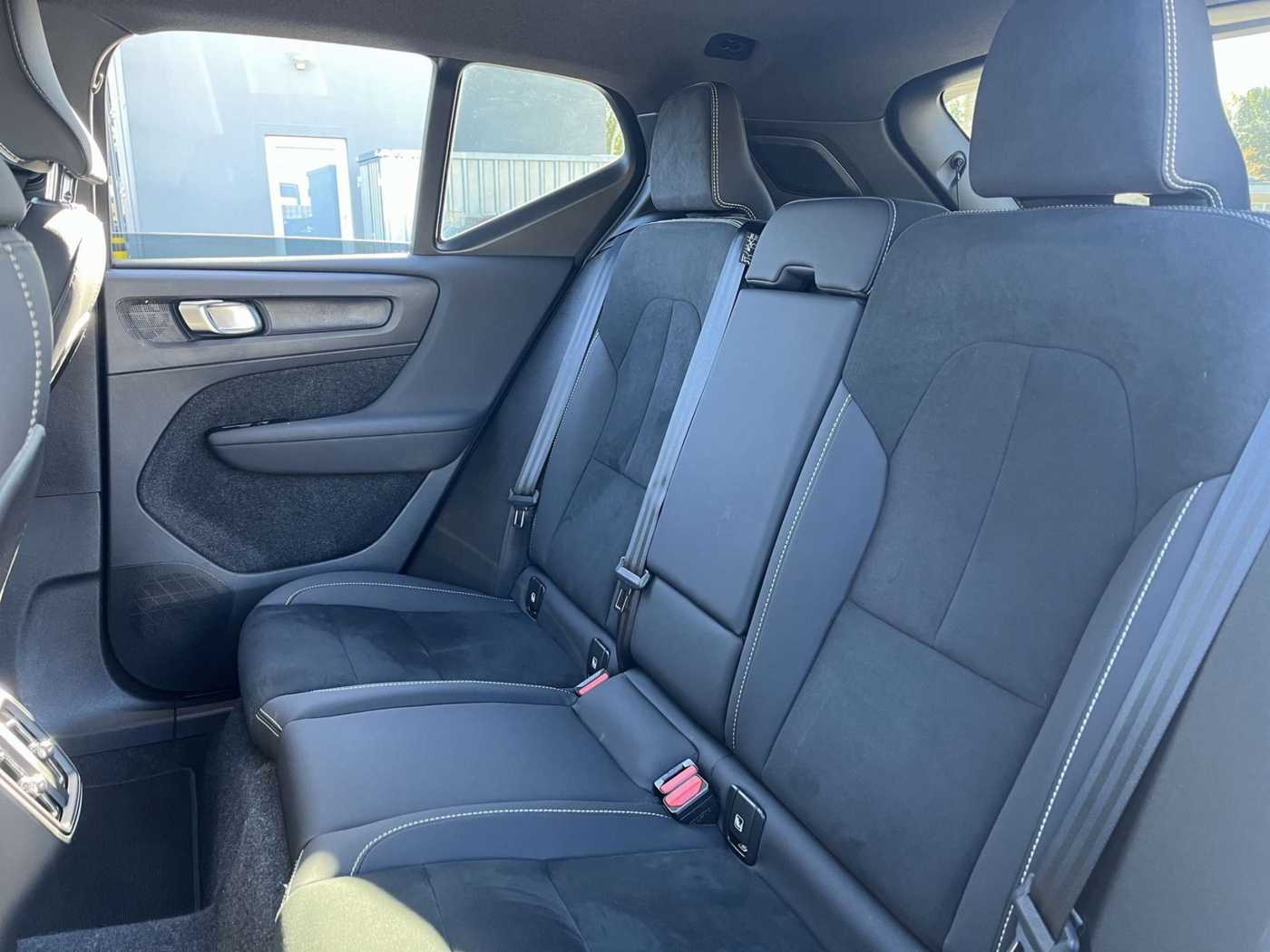Volvo XC40 – Bild 23