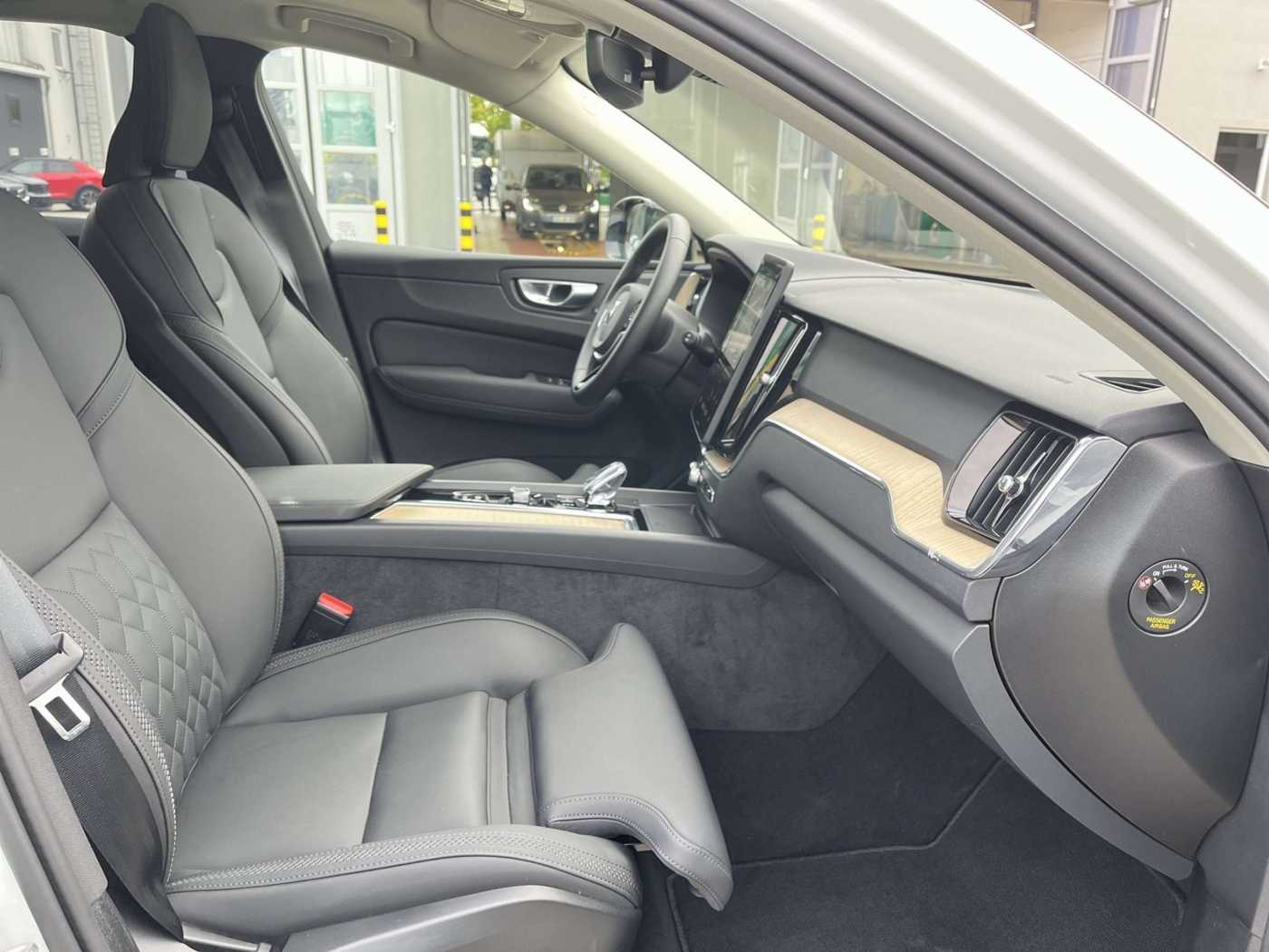 Volvo XC60 – Bild 13