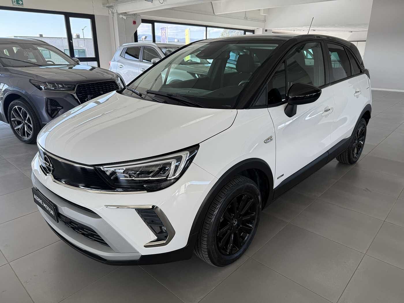 Opel Crossland –  