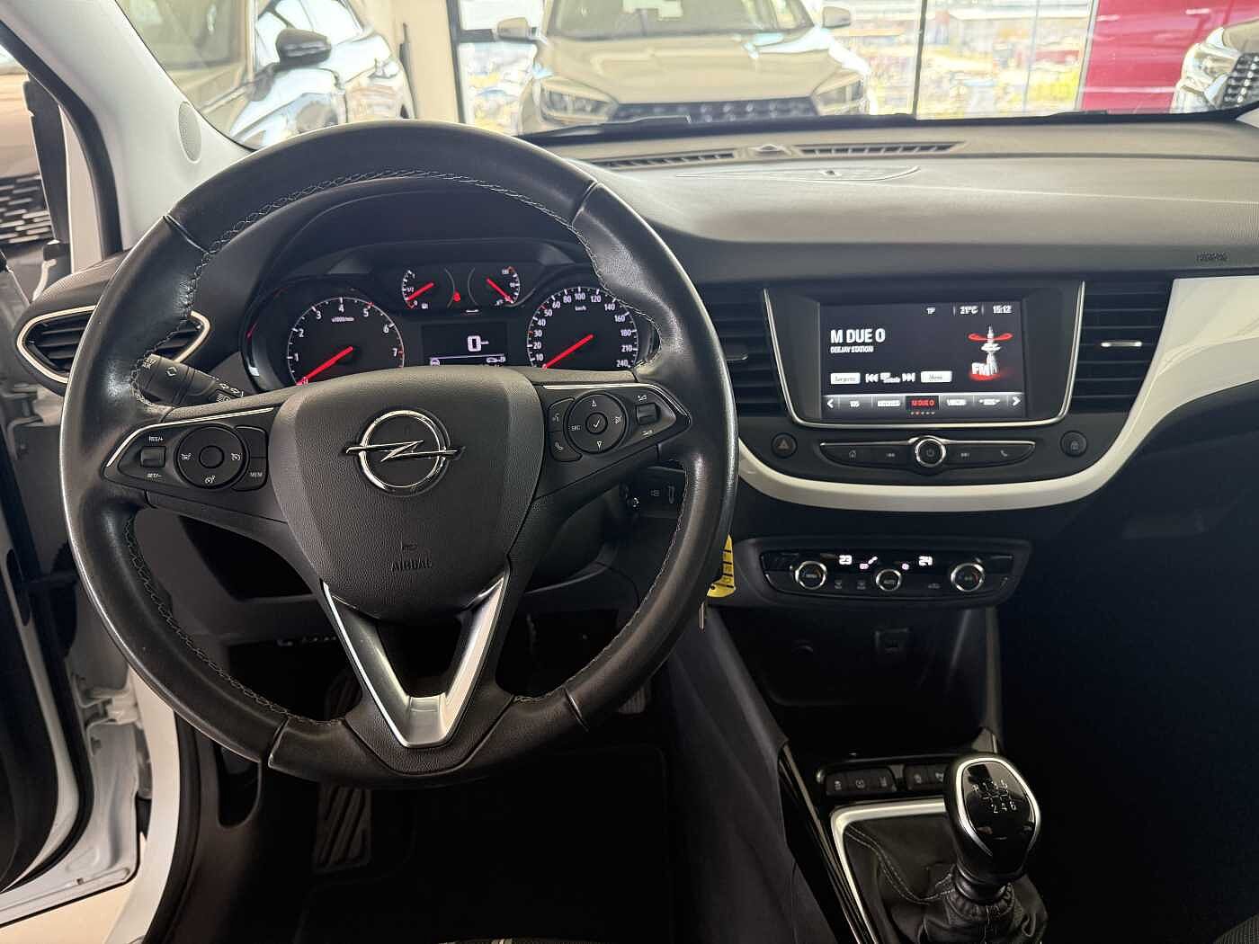 Opel Crossland –  