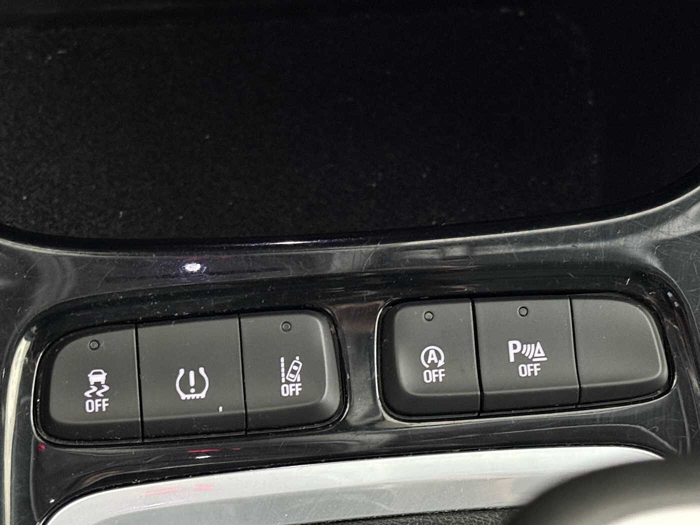 Opel Crossland –  