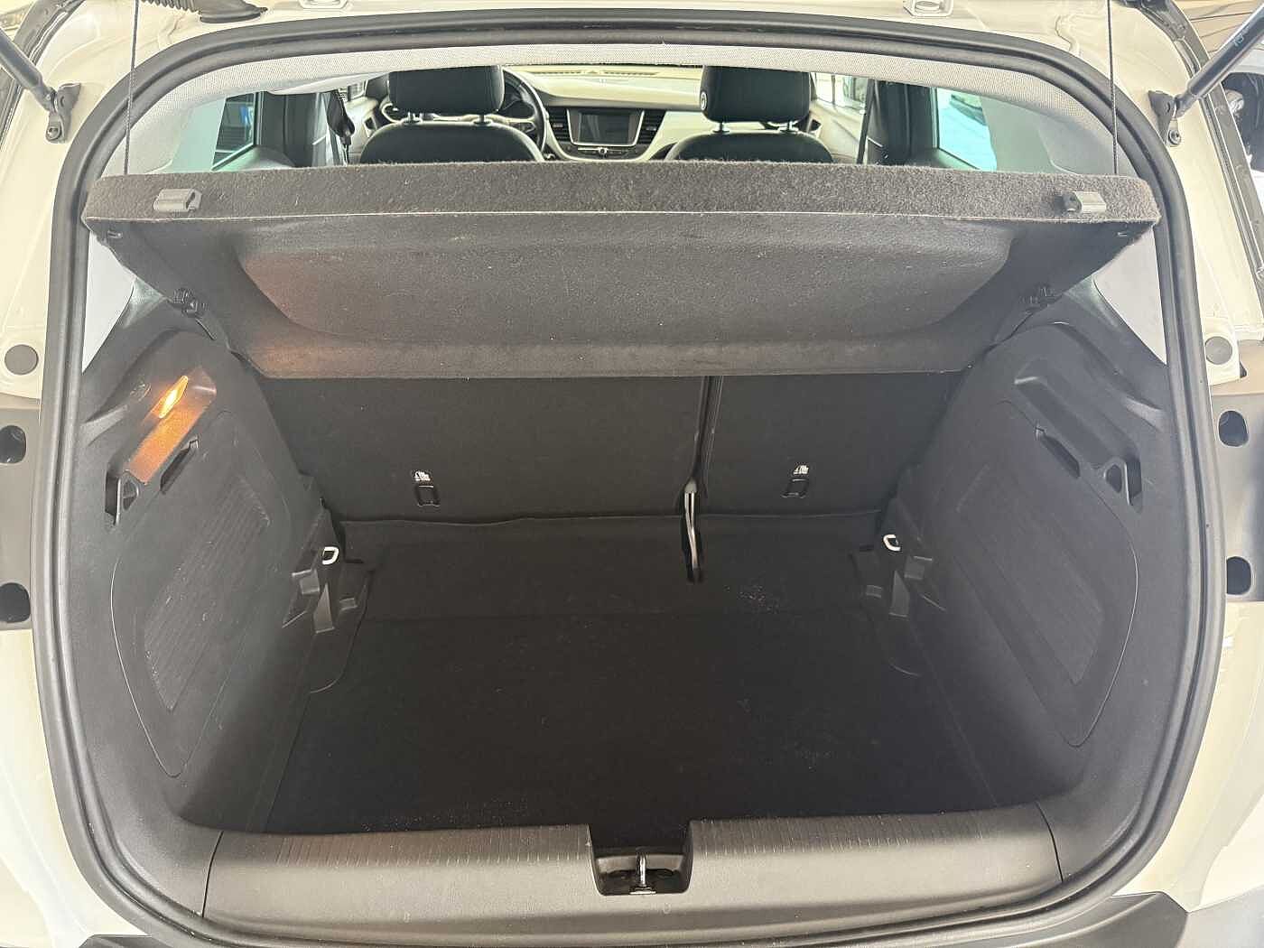 Opel Crossland –  