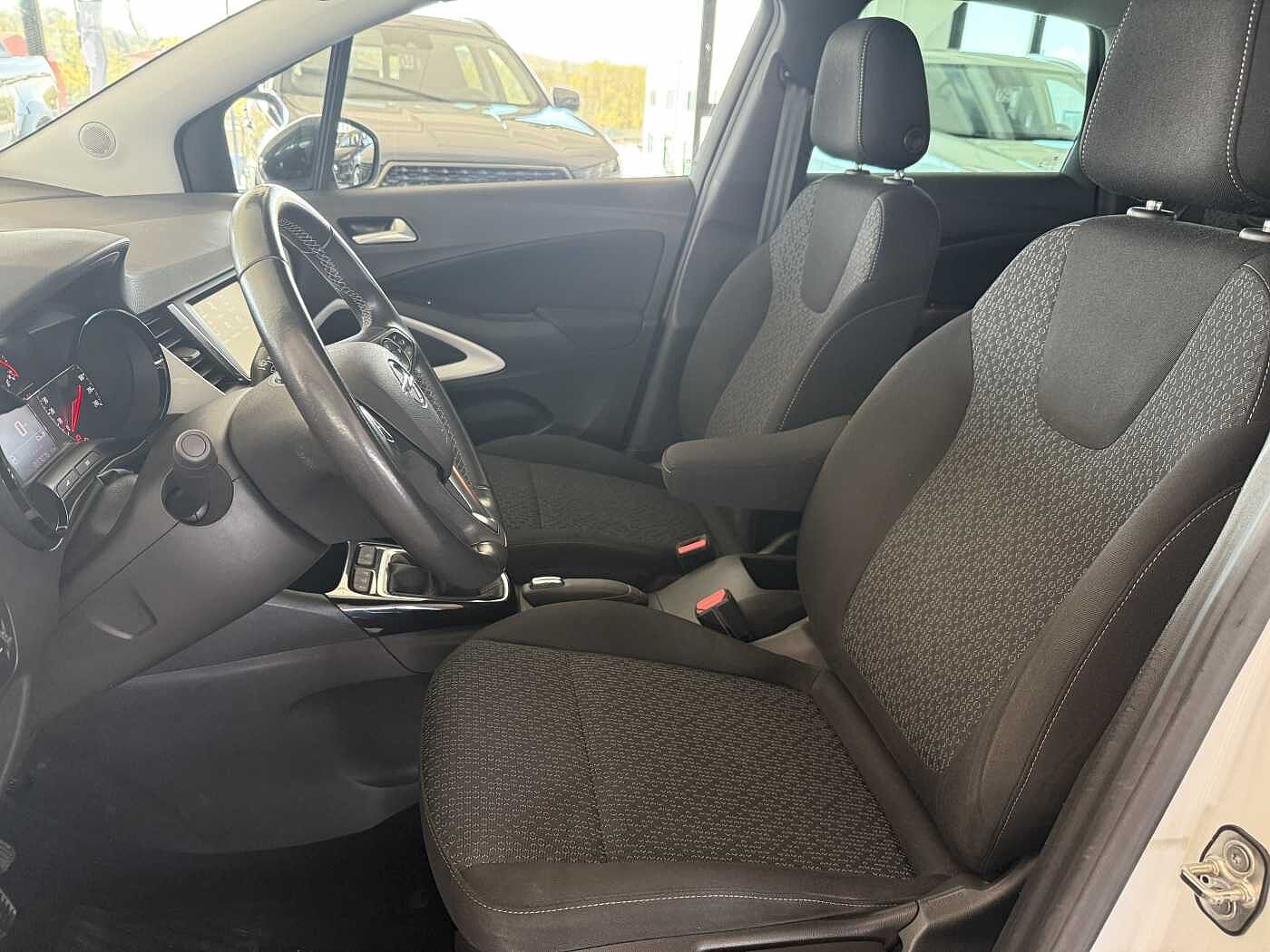 Opel Crossland –  