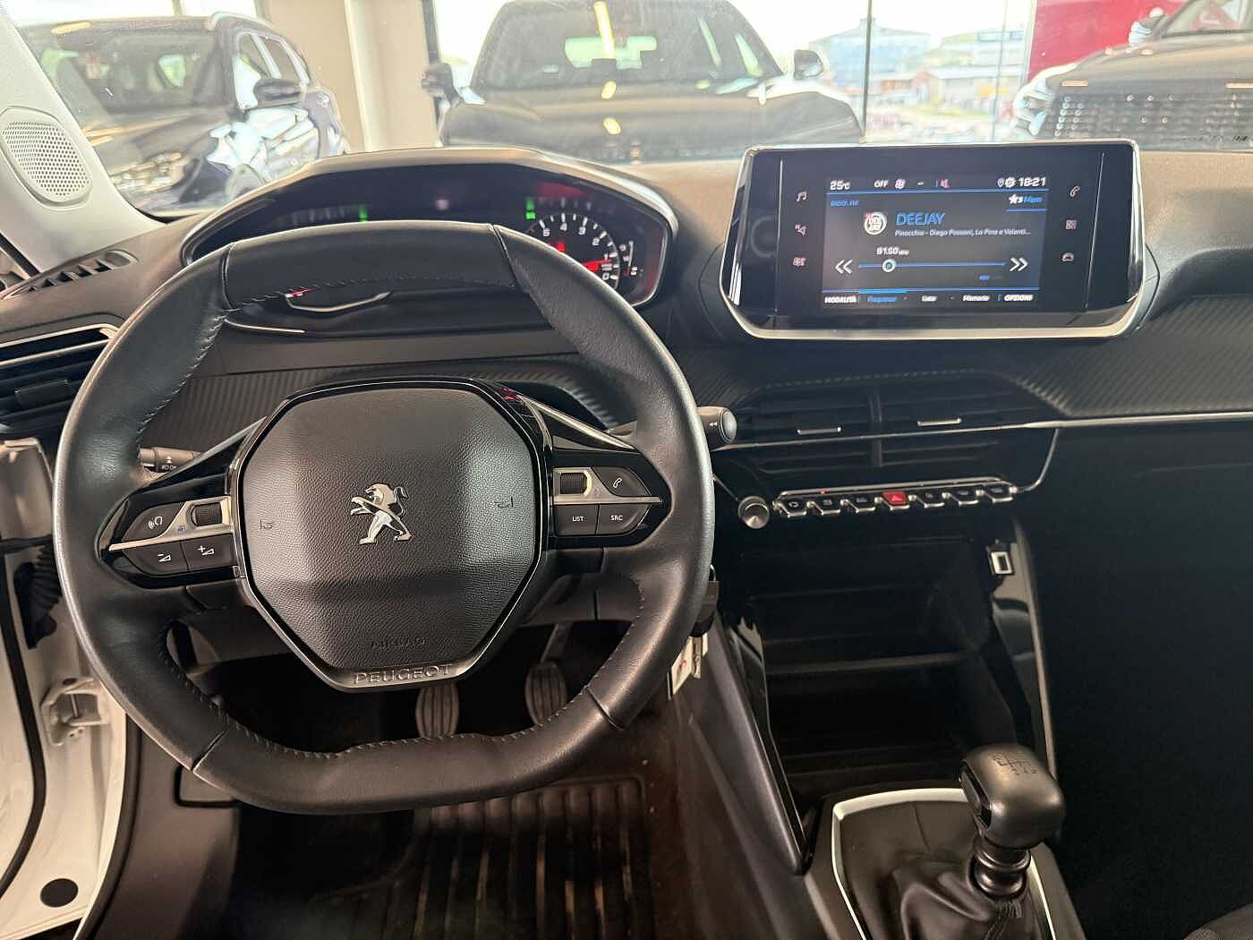 Peugeot 2008 – 1.2 PureTech 100 CV  Active Pack  