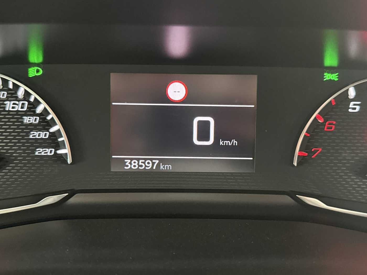 Peugeot 2008 – 1.2 PureTech 100 CV  Active Pack  