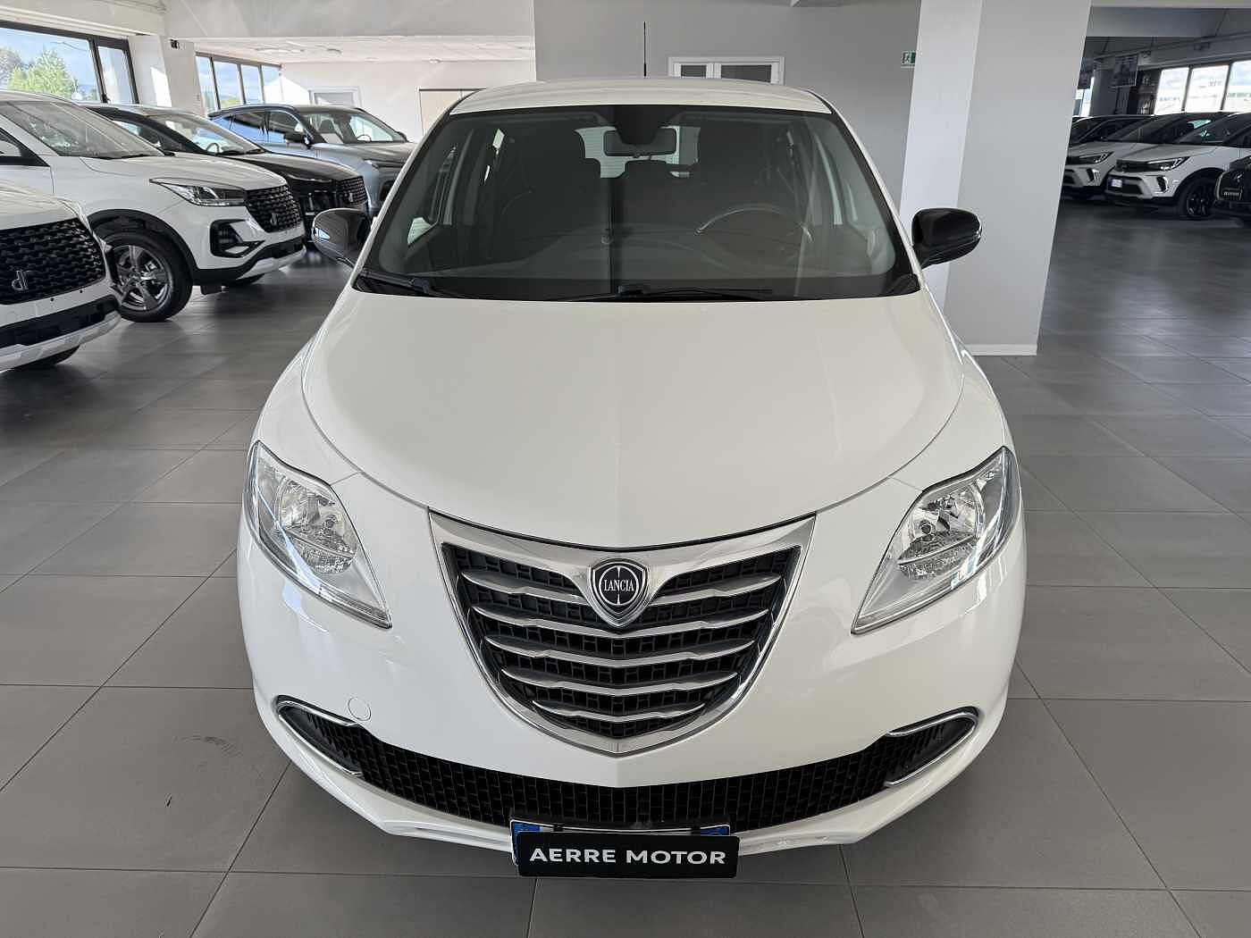 Lancia Ypsilon – 1.2 69 CV Gold  