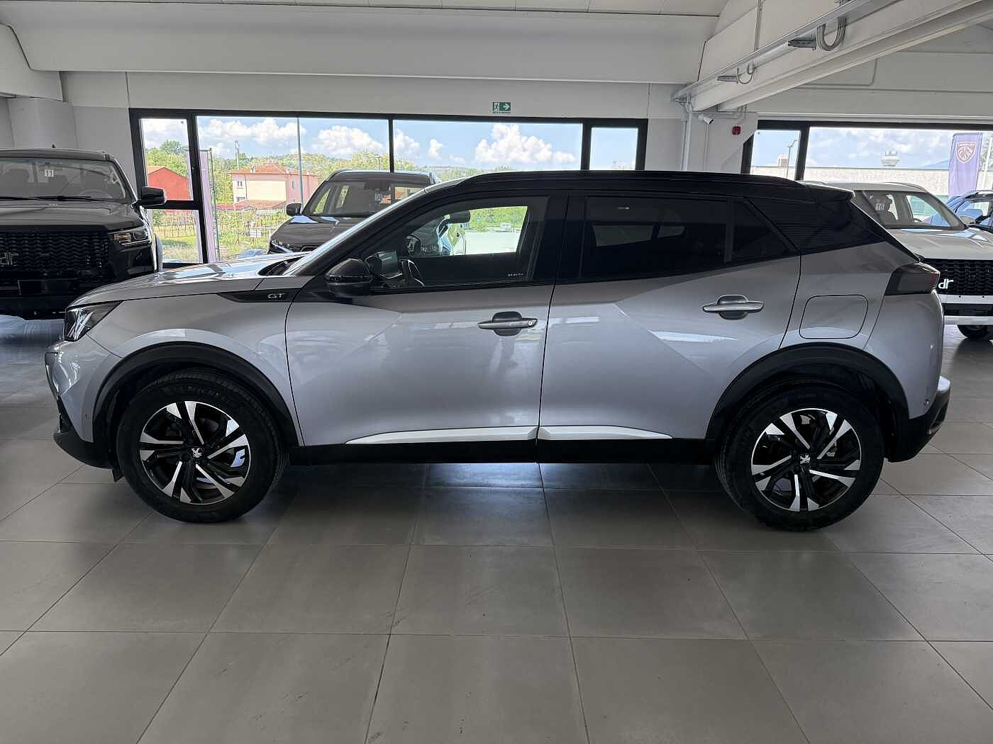 Peugeot 2008 – 1.2 PureTech 130 CV EAT8 GT  