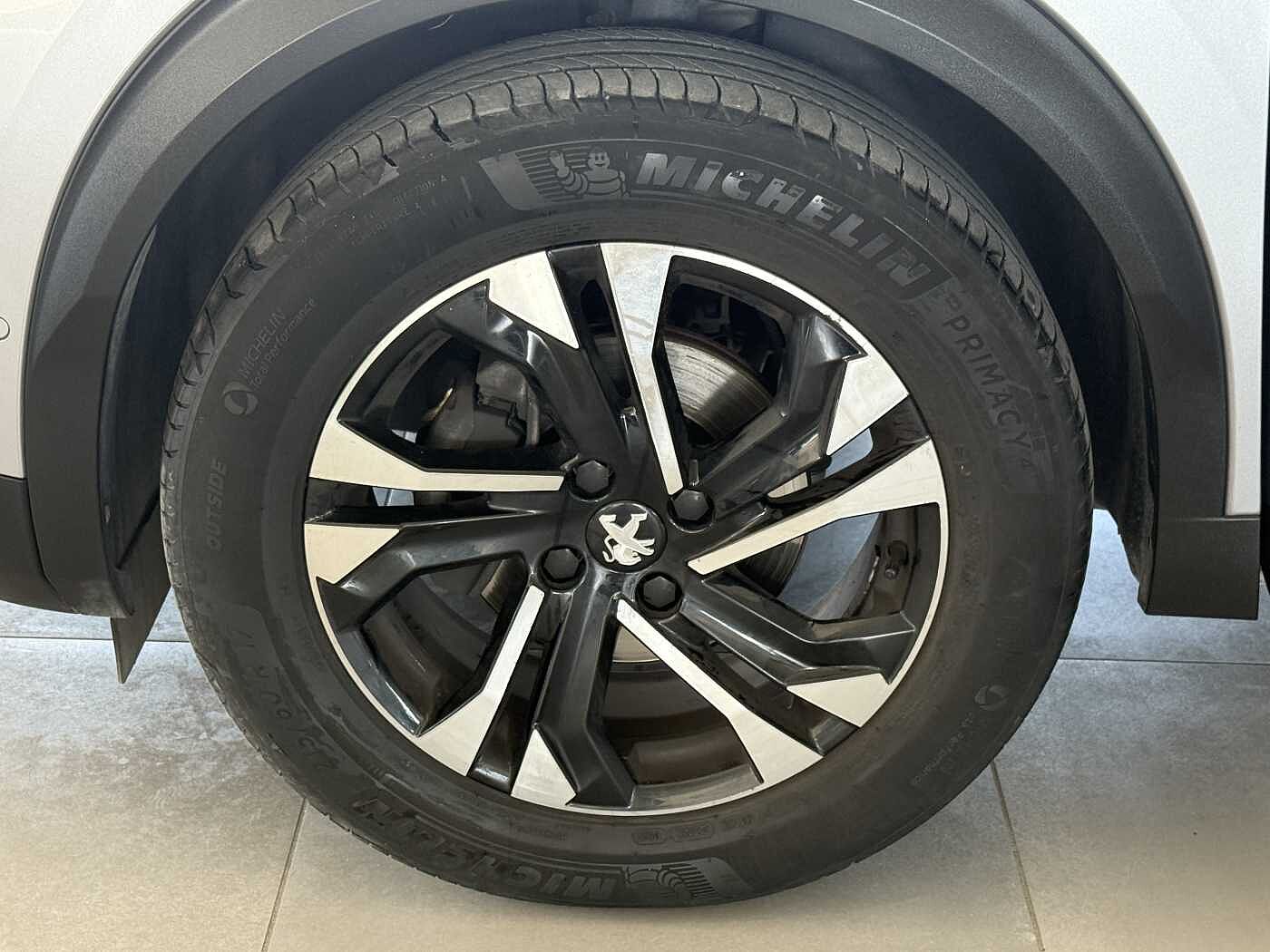 Peugeot 2008 – 1.2 PureTech 130 CV EAT8 GT  