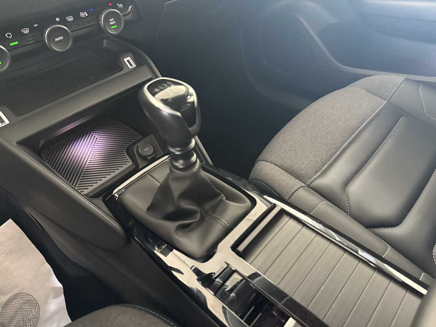 Citroen C4 – 1.5 BlueHDi 110 CV Shine  