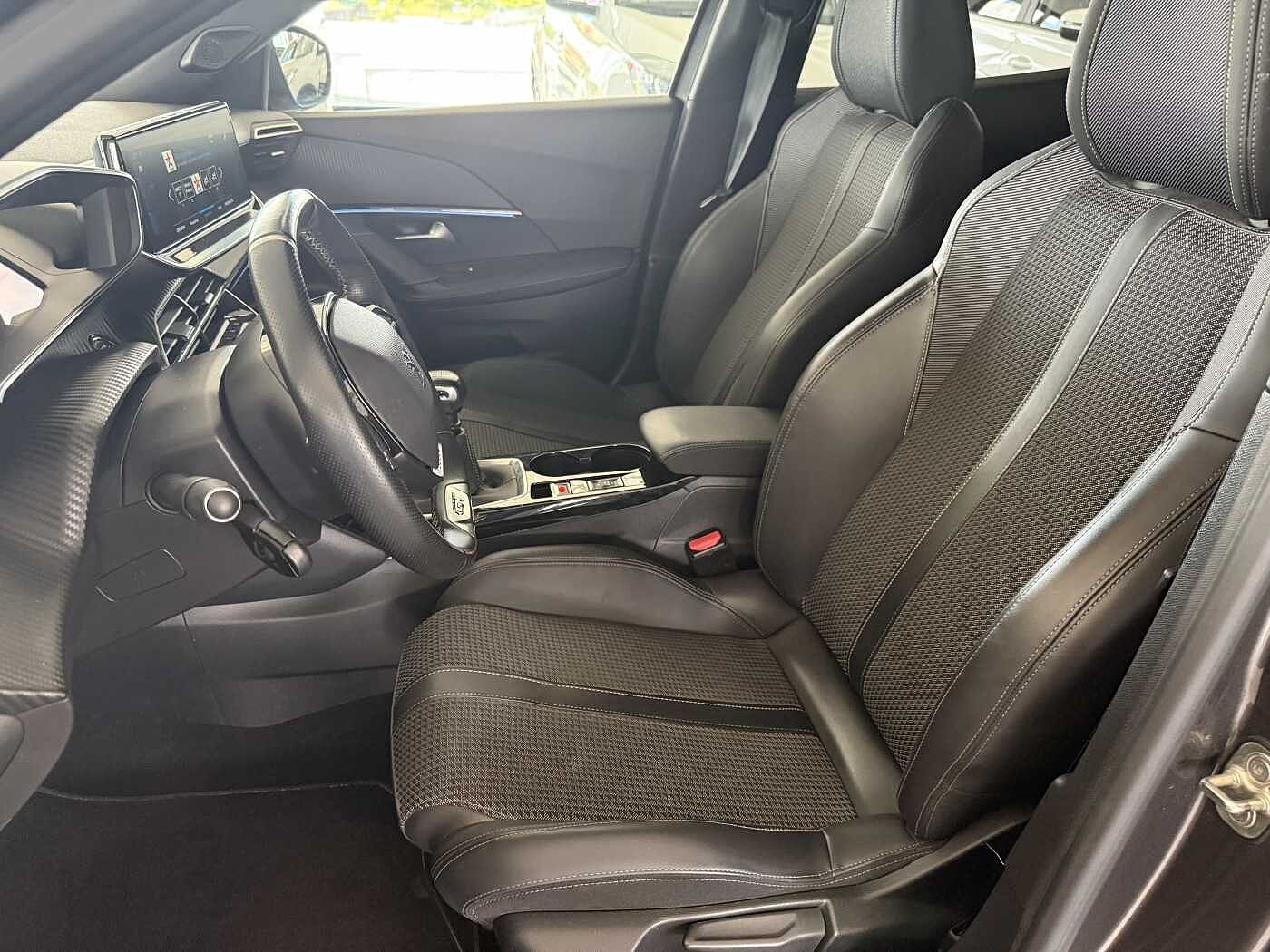 Peugeot 2008 – 1.5 BlueHDi 110 CV GT  