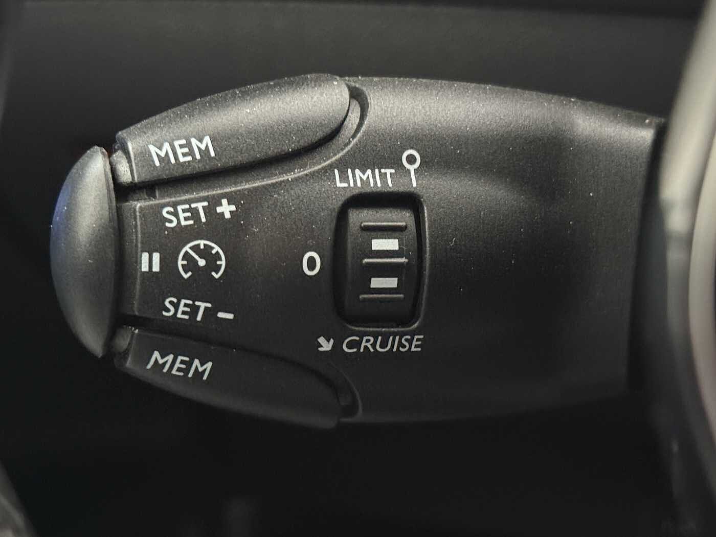 Peugeot 2008 – 1.5 BlueHDi 110 CV GT  