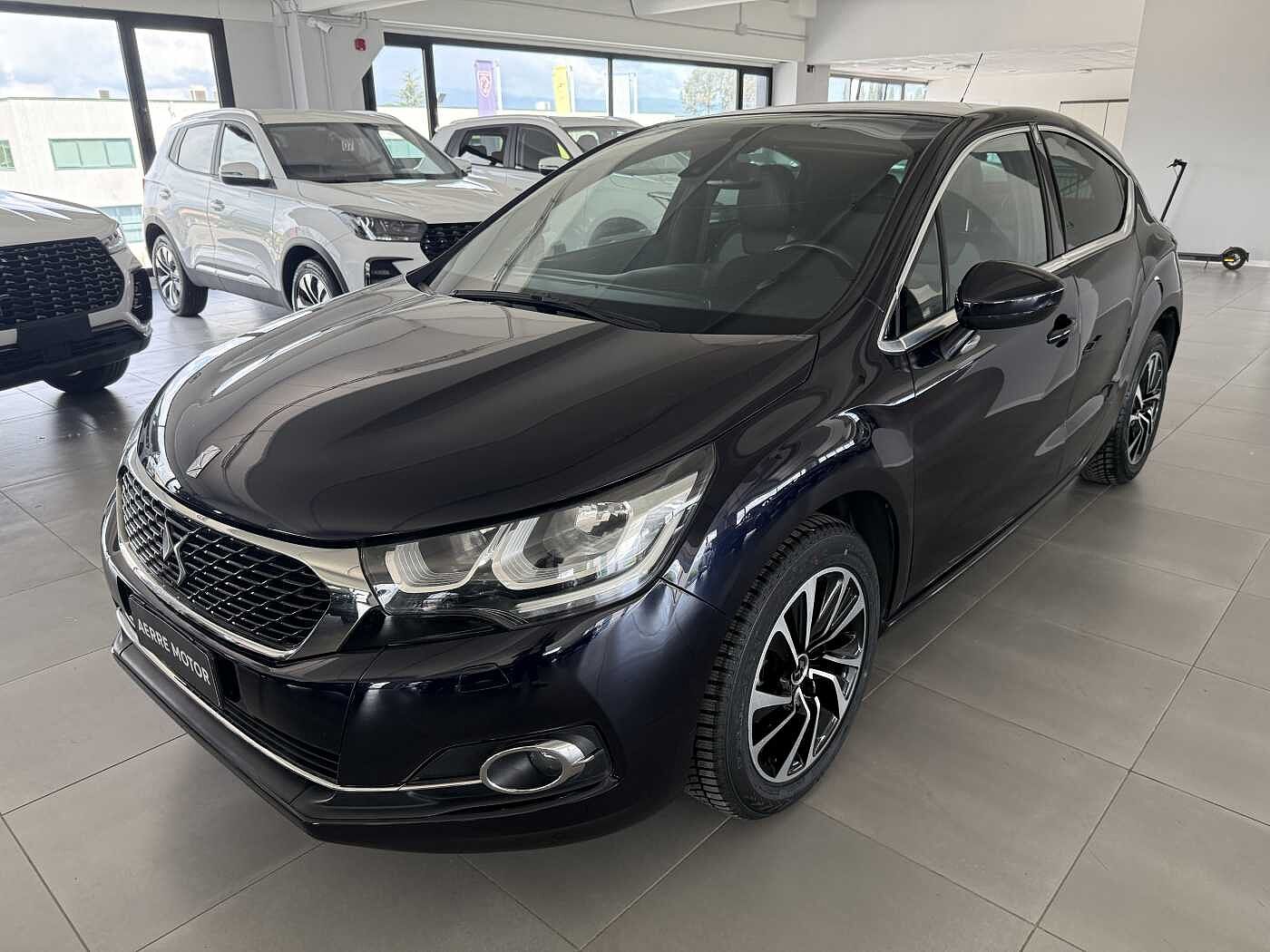 DS DS 4 – 1.6 BlueHDi 120 CV So Chic  