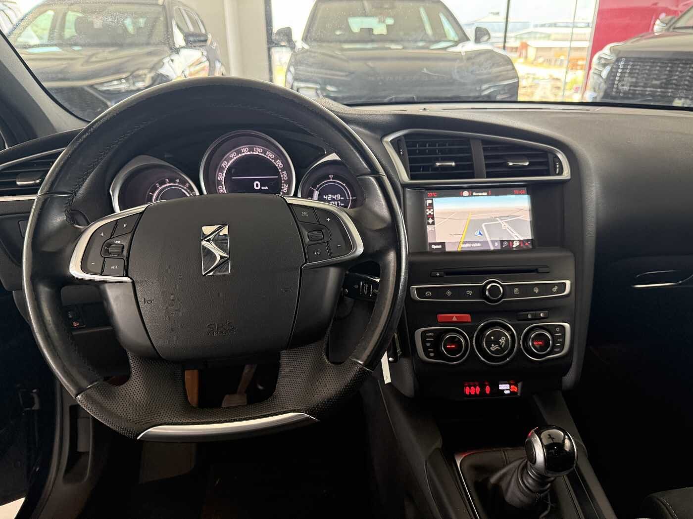 DS DS 4 – 1.6 BlueHDi 120 CV So Chic  