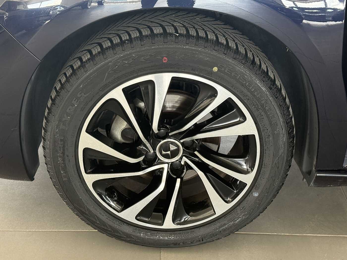 DS DS 4 – 1.6 BlueHDi 120 CV So Chic  