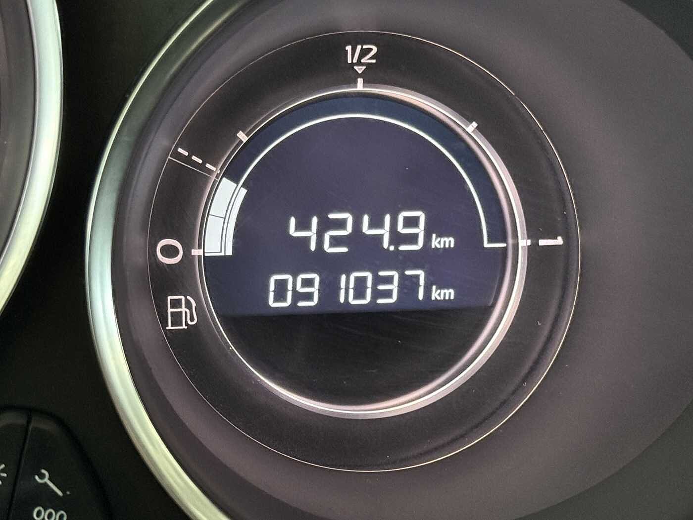 DS DS 4 – 1.6 BlueHDi 120 CV So Chic  