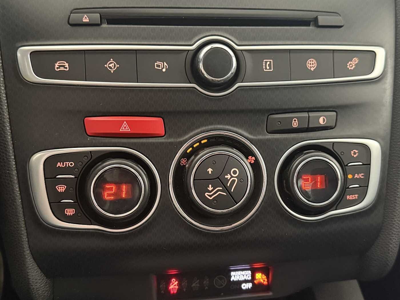 DS DS 4 – 1.6 BlueHDi 120 CV So Chic  