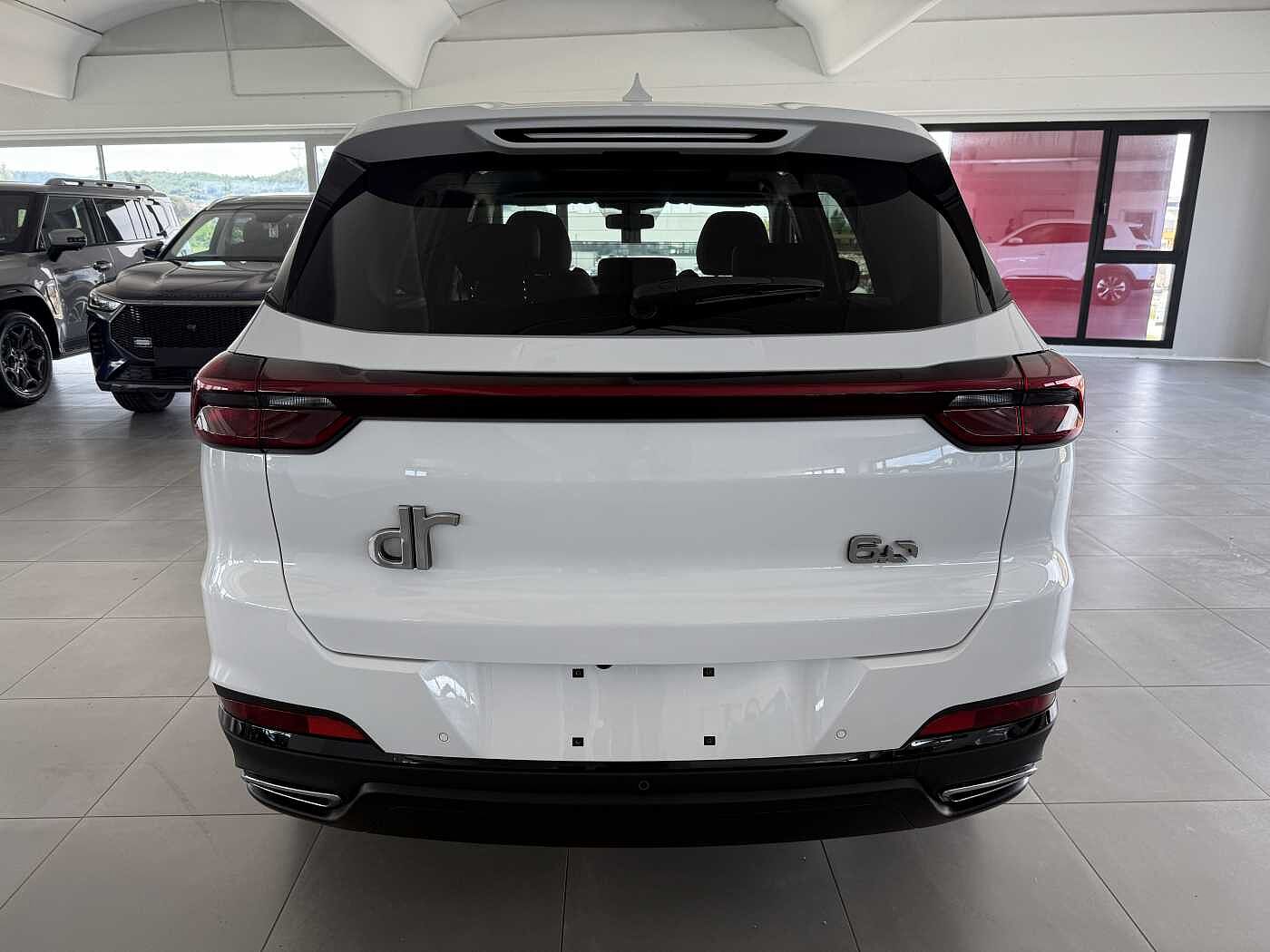 DR Automobiles dr 6.0 – 1.5 Turbo Bi-Fuel GPL  