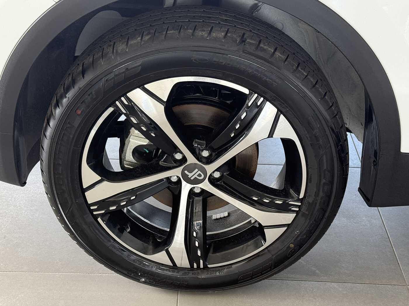 DR Automobiles dr 6.0 – 1.5 Turbo Bi-Fuel GPL  