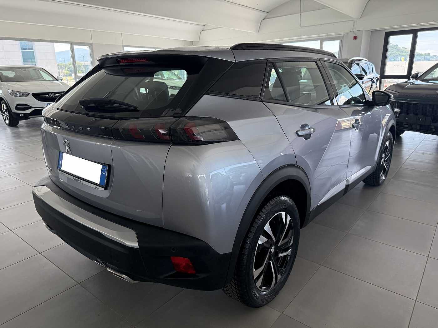 Peugeot 2008 – 1.2 PureTech 130 CV Allure  