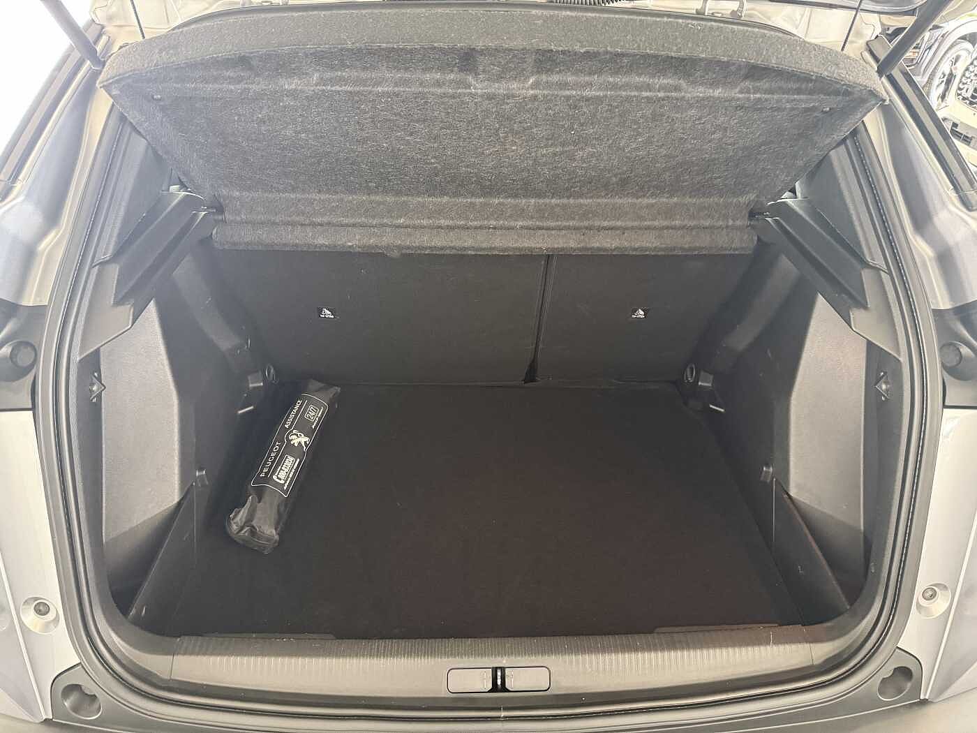 Peugeot 2008 – 1.2 PureTech 130 CV Allure  