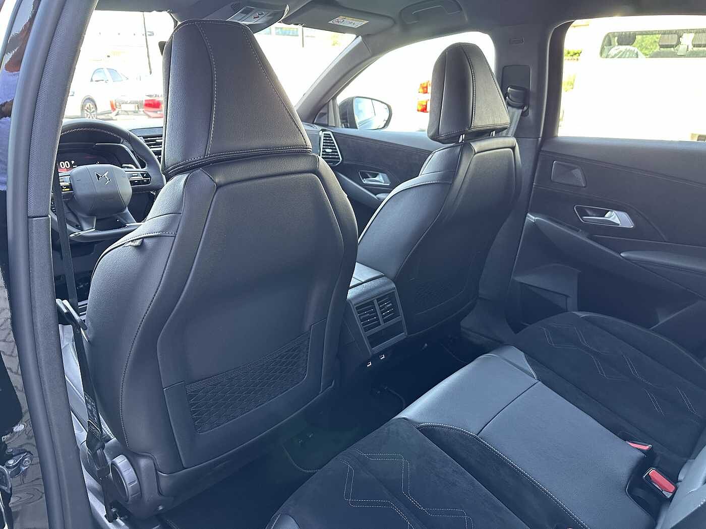 DS DS 7 – DS 7 E-Tense 225 Performance Line +  
