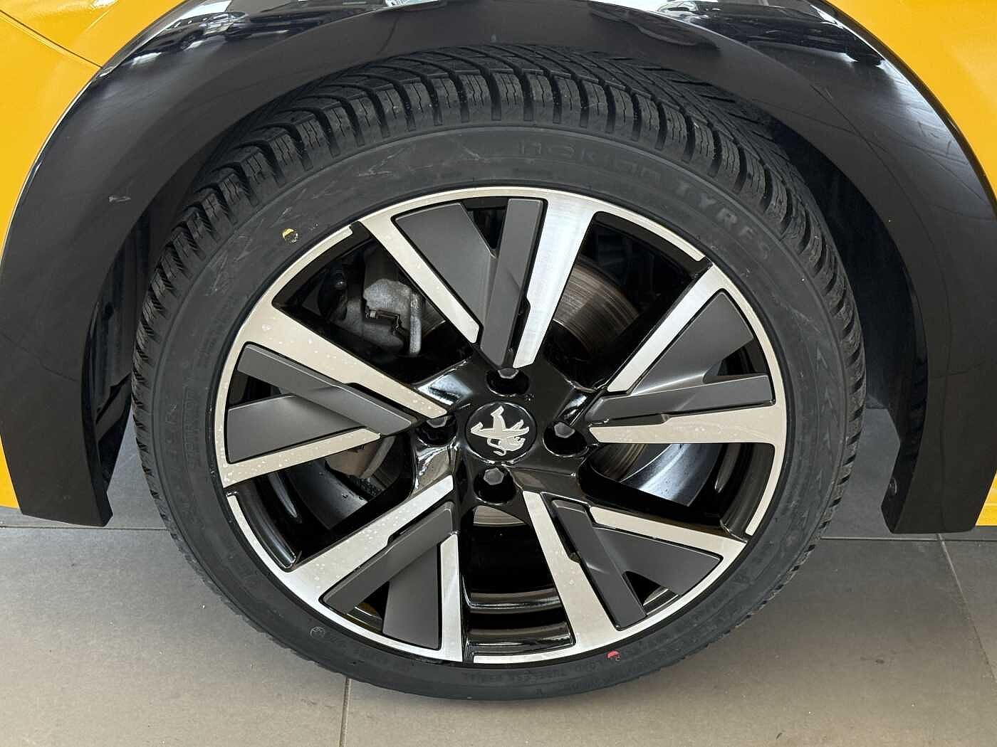 Peugeot 208 – 1.5 BlueHDi 100 CV GT Line  