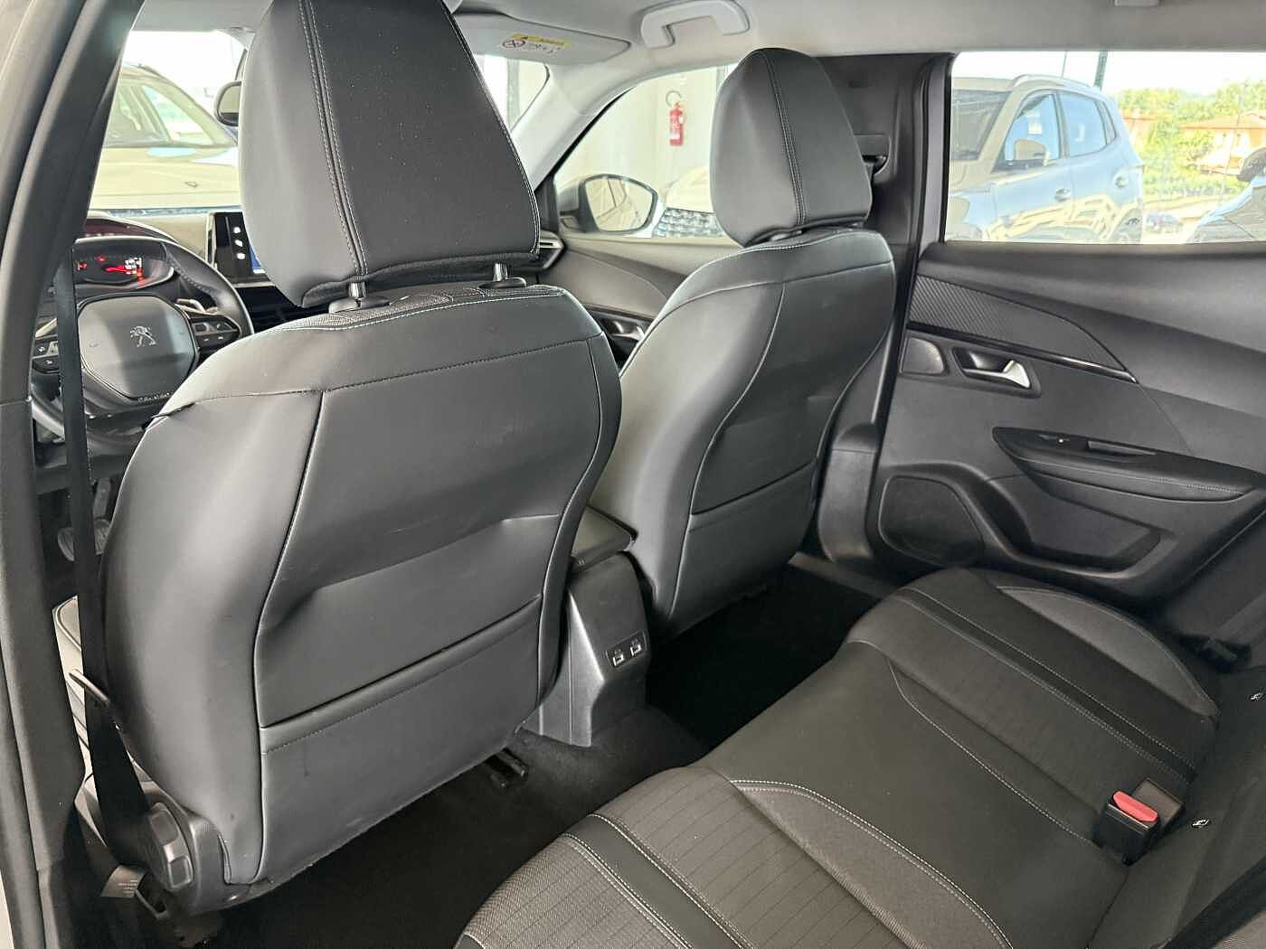 Peugeot 2008 – 1.2 PureTech 130 CV  EAT8 Allure  
