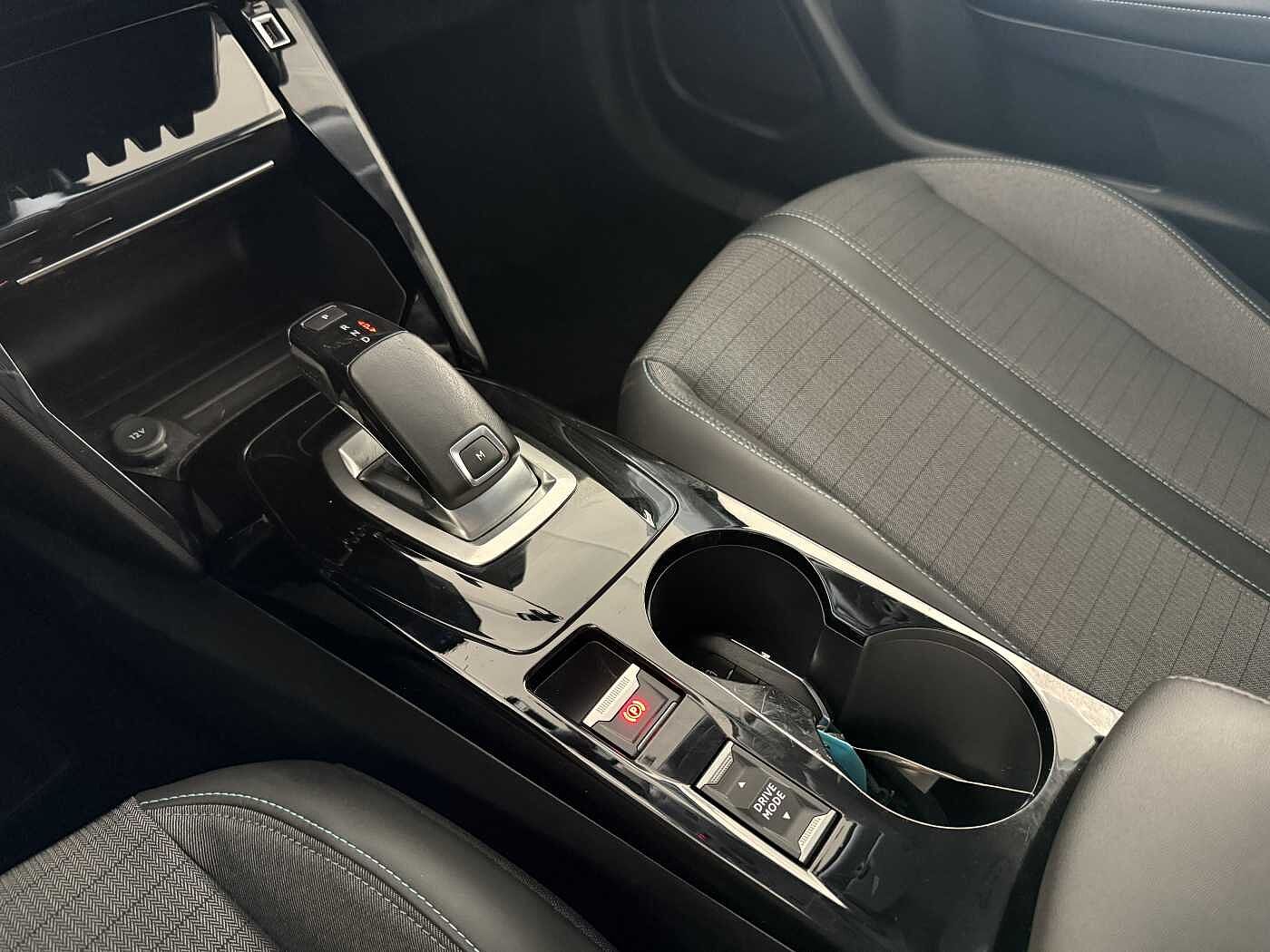 Peugeot 2008 – 1.2 PureTech 130 CV  EAT8 Allure  
