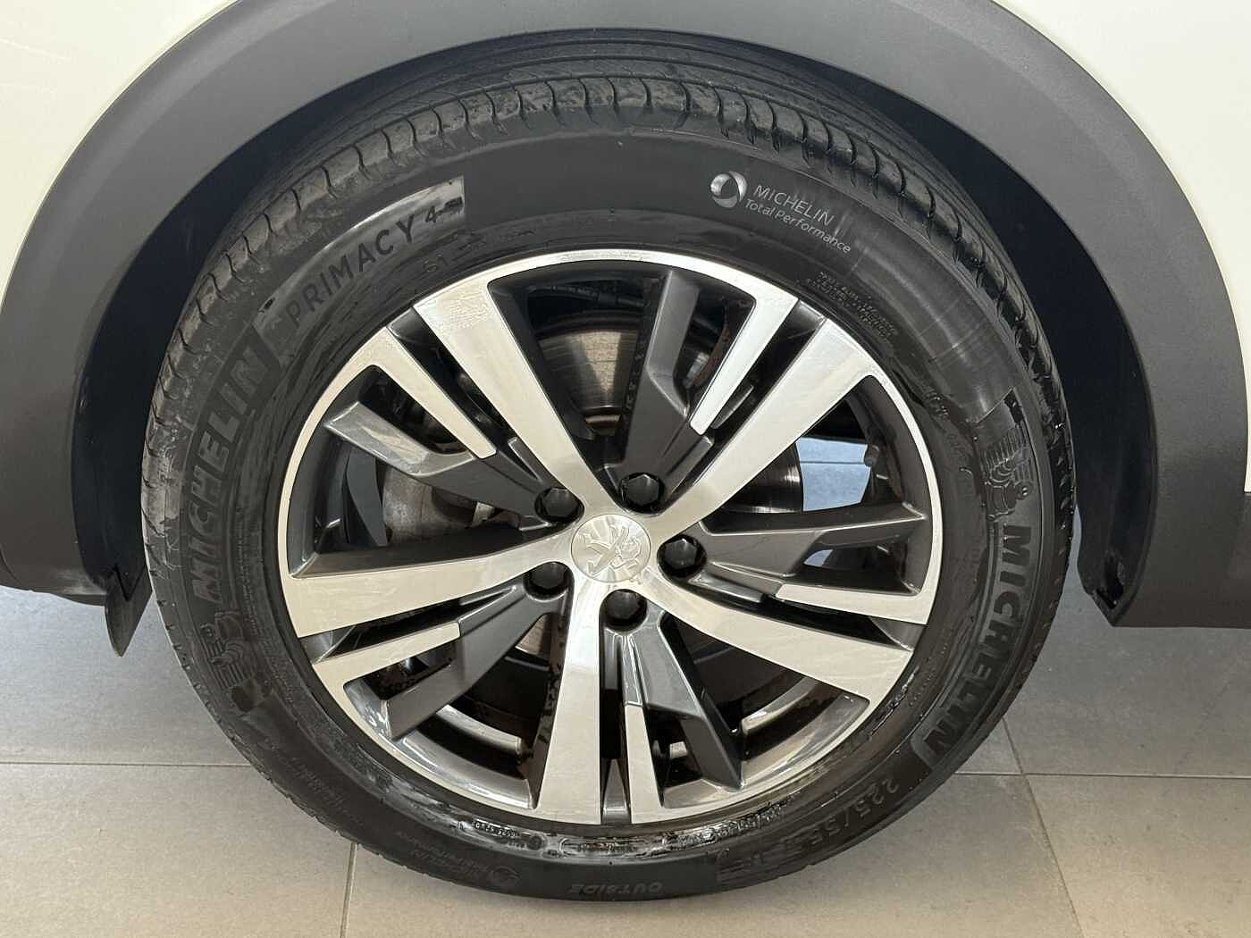 Peugeot 3008 – 1.5 BlueHDi 130 CV Allure Pack  